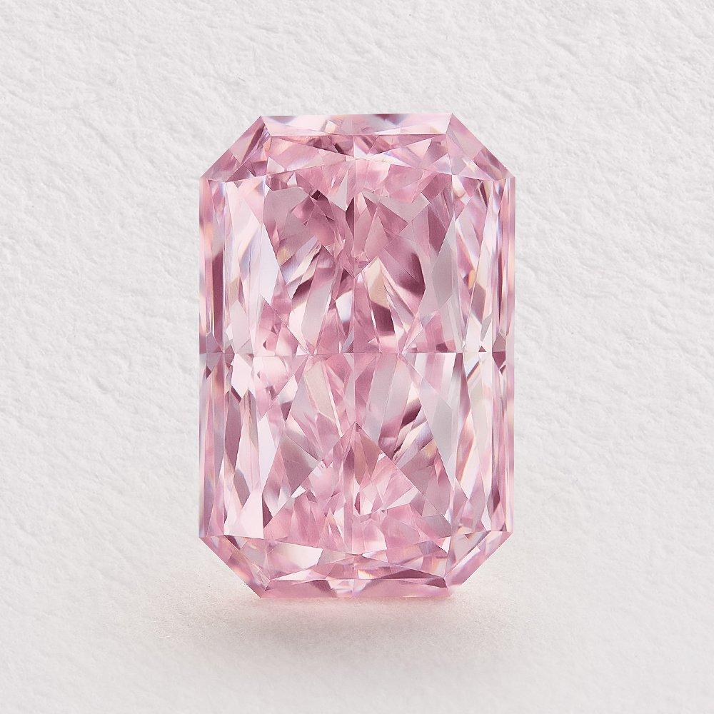 Natural Works of Art at De Beers Jewellers