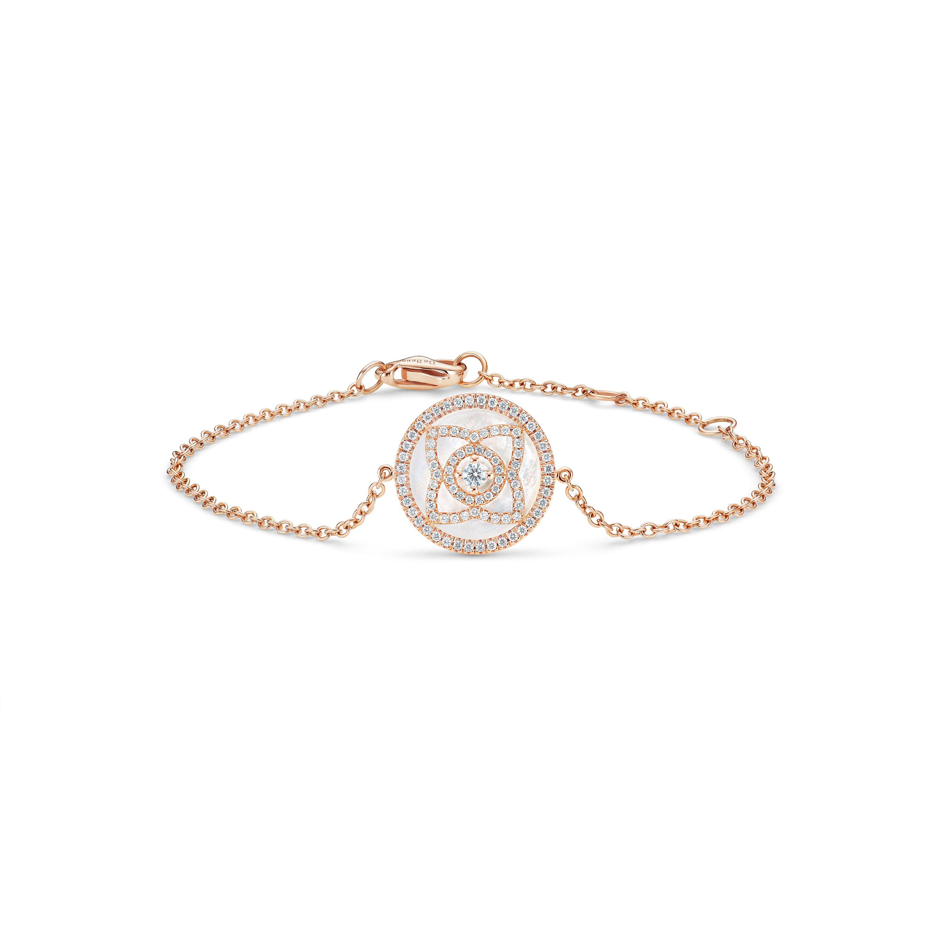 Rose Des Vents Bracelet Yellow Gold, Diamond and Mother-of-Pearl
