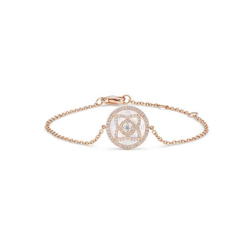 Debeers Enchanted Lotus Bracelet In Gold
