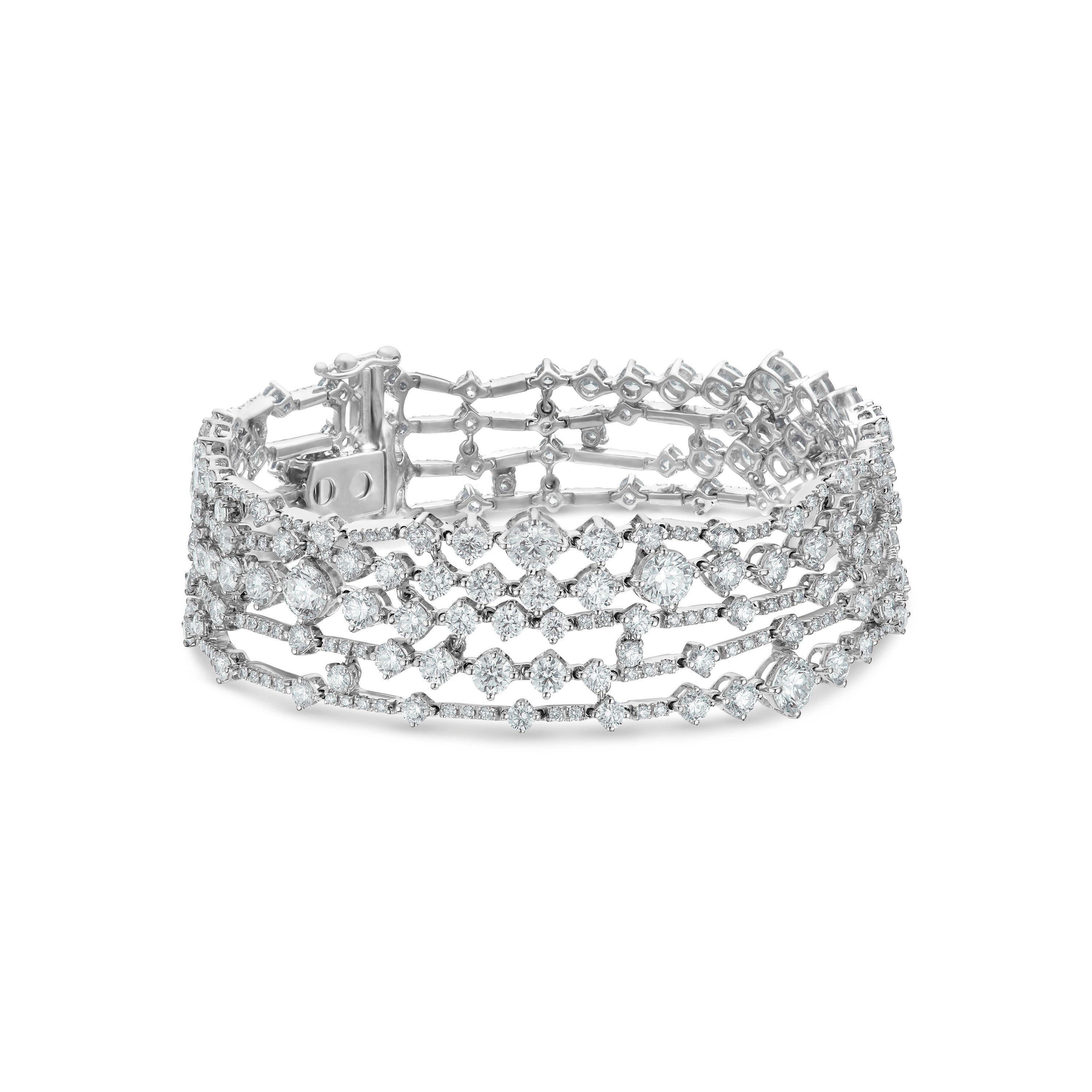 Arpeggia five line bracelet in white gold