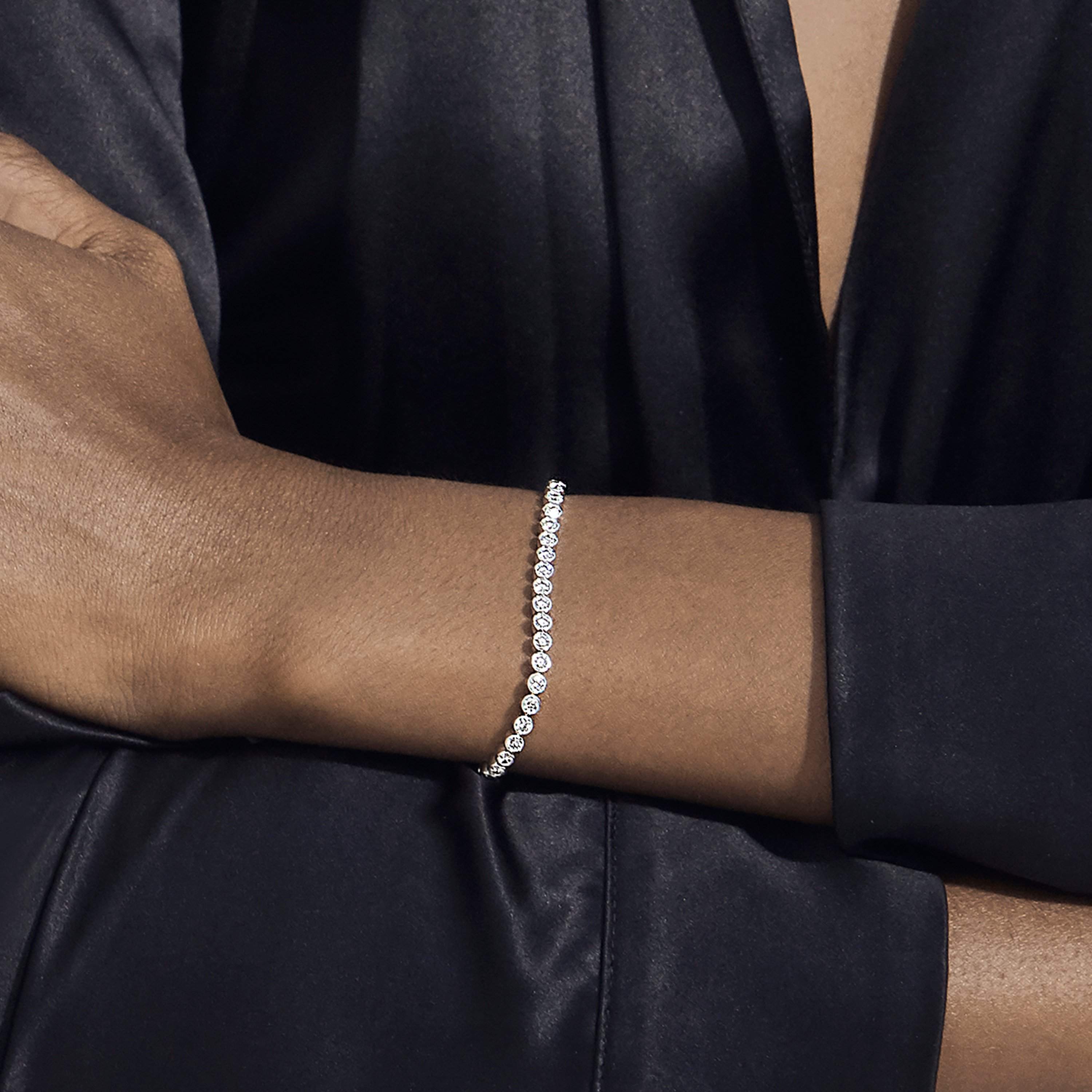 DB Classic eternity line round brilliant diamond bracelet DB Classic eternity line round brilliant diamond bracelet, image 3
