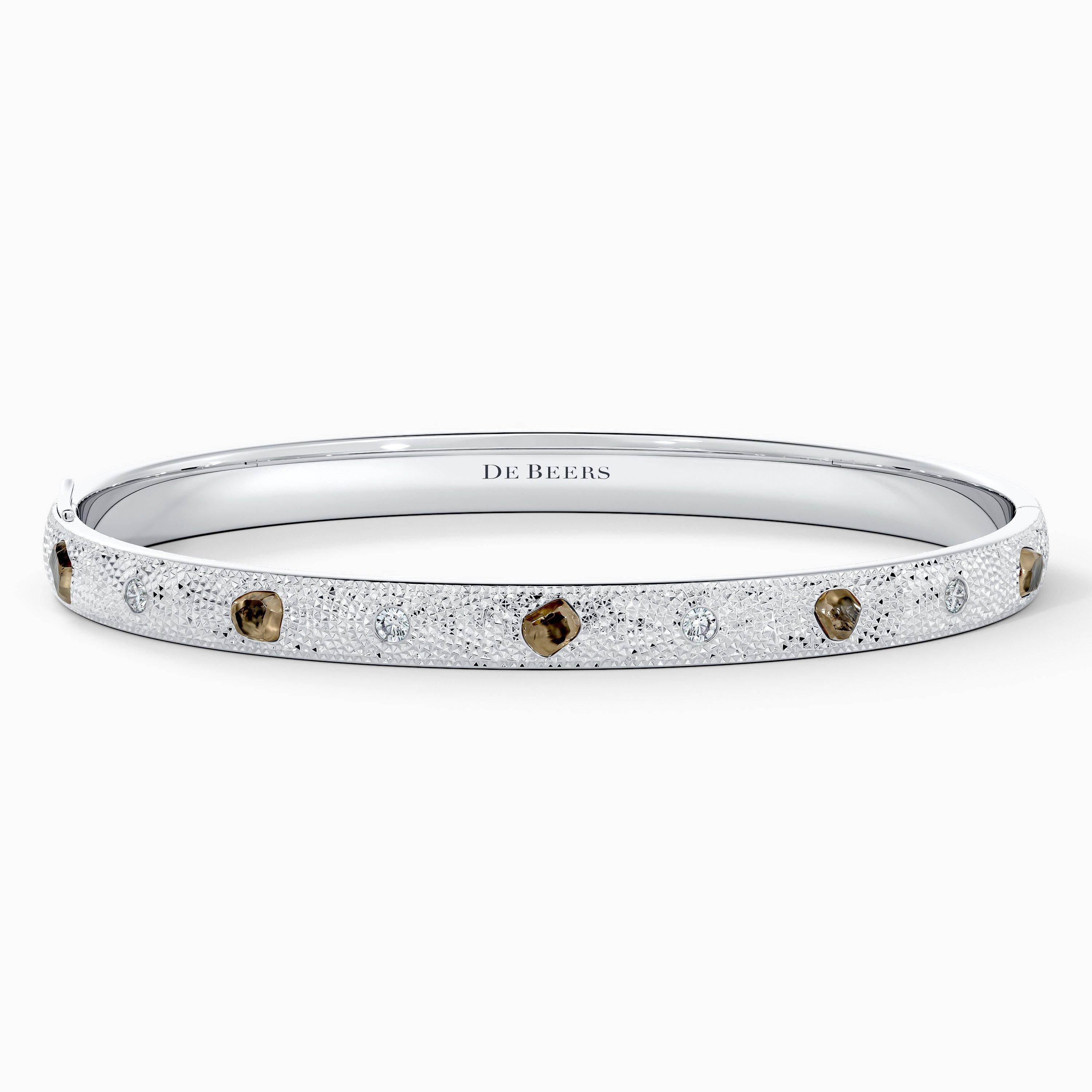 Talisman Bangle in White Gold, image 1