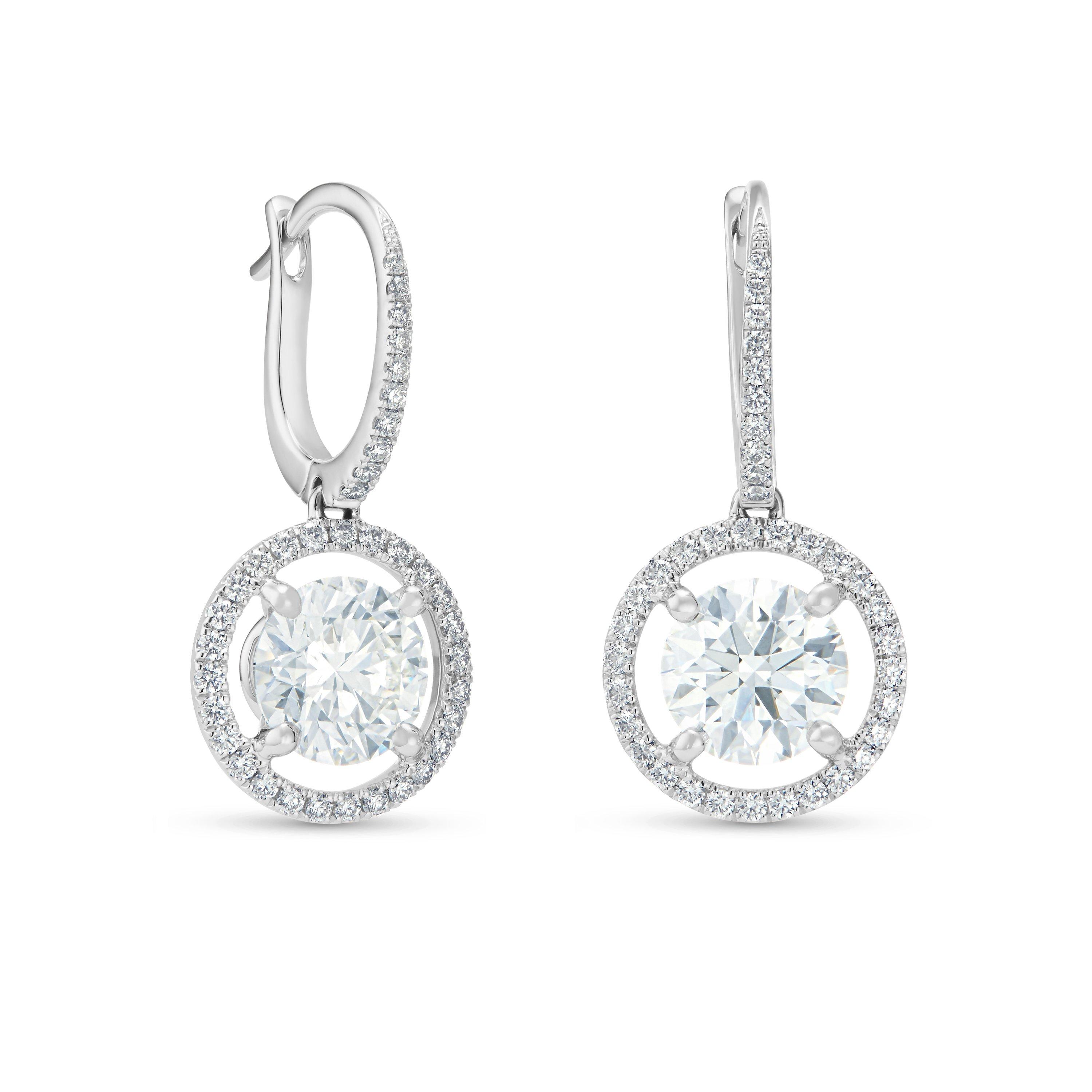 Aura round brilliant diamond studs