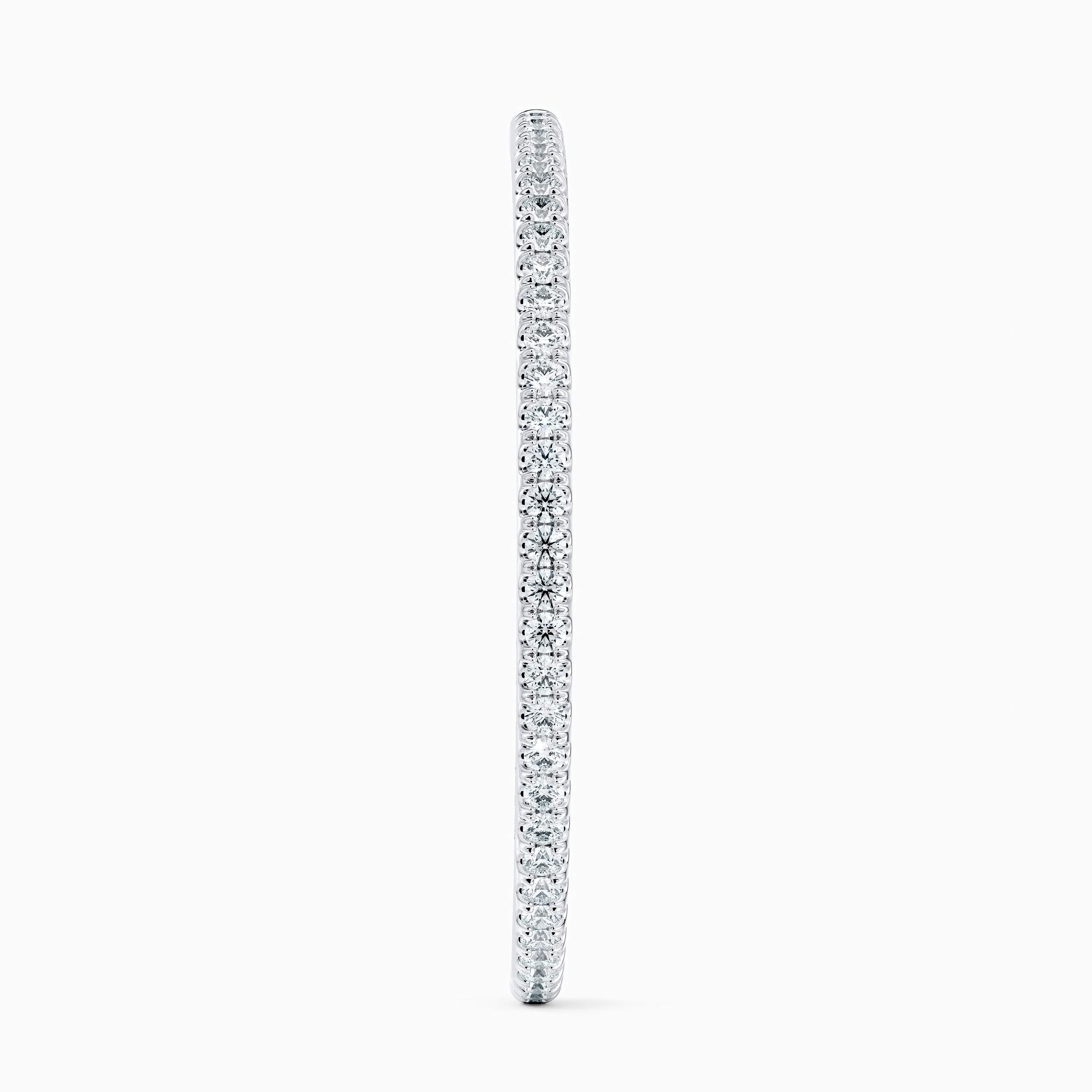 DB Classic hoop earrings in white gold DB Classic hoop earrings in white gold, image 2