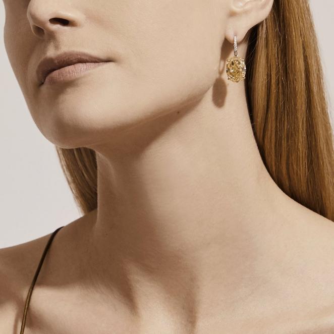 DB Classic高級珠寶橢圓形濃彩黃鑽垂墜式耳環