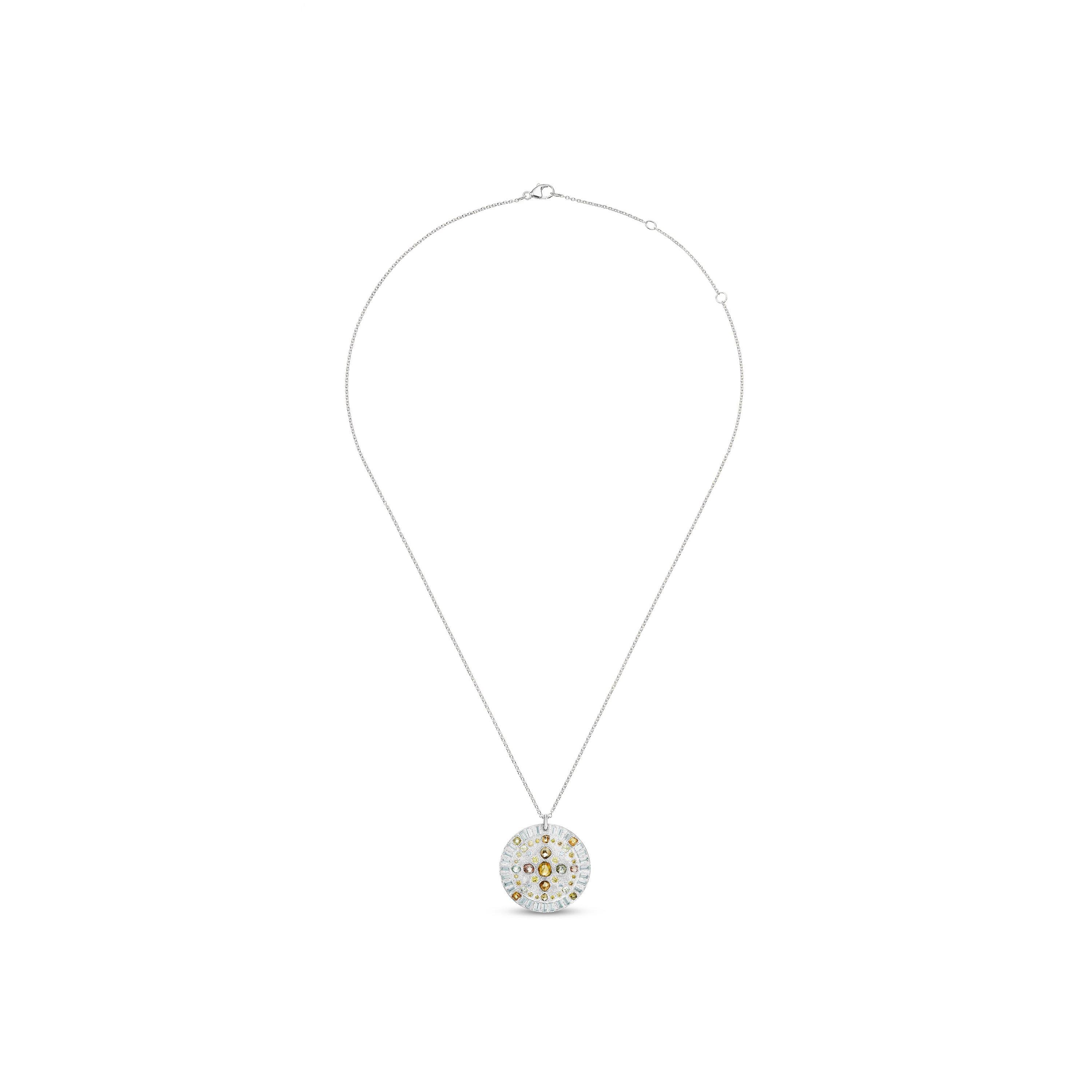 Talisman medal in white gold, image 1