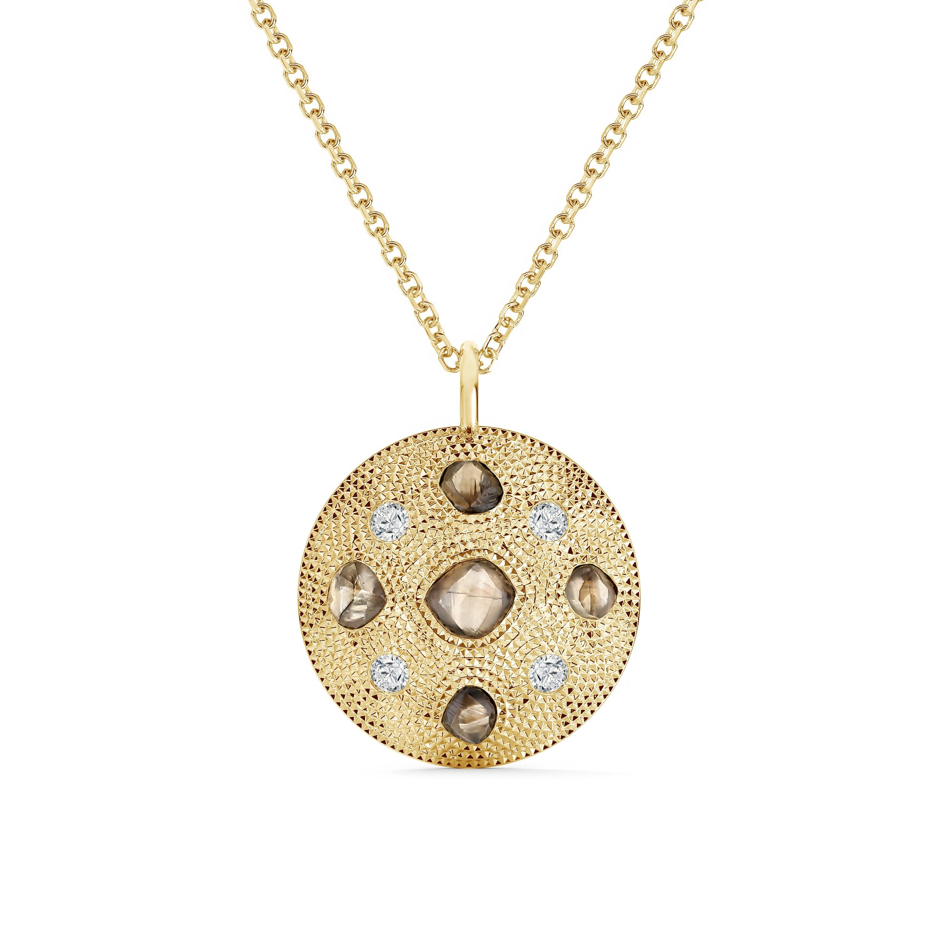 Talisman Medal in Yellow Gold