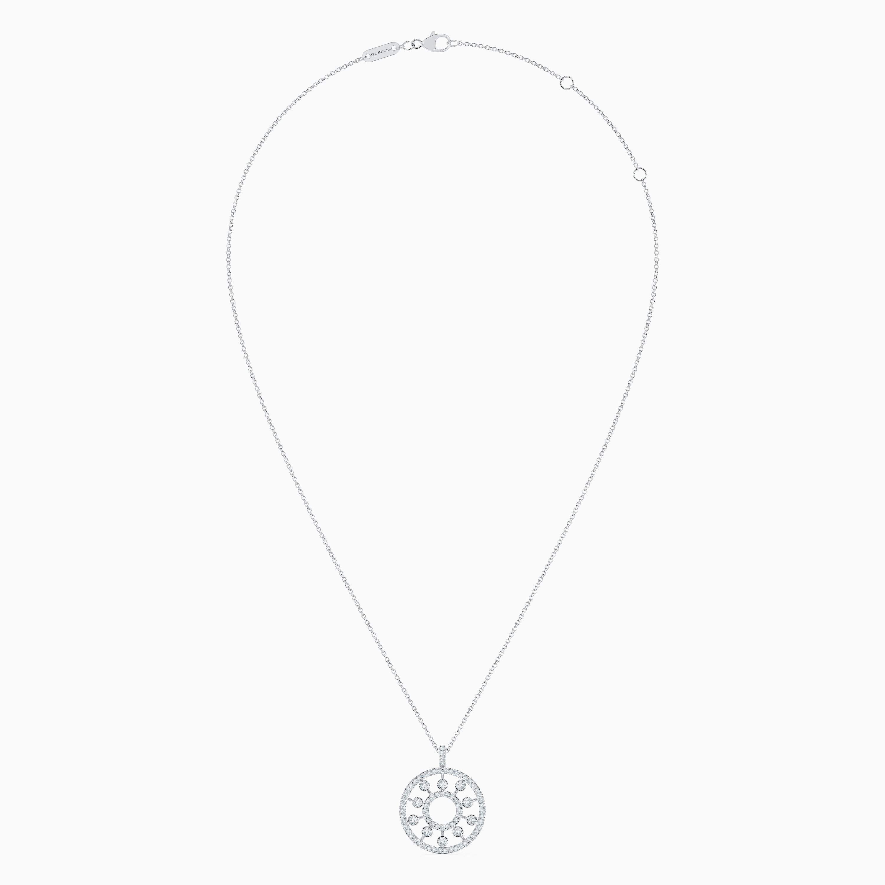 Dewdrop medallion in white gold 45 cm Dewdrop medallion in white gold 45 cm, image 5