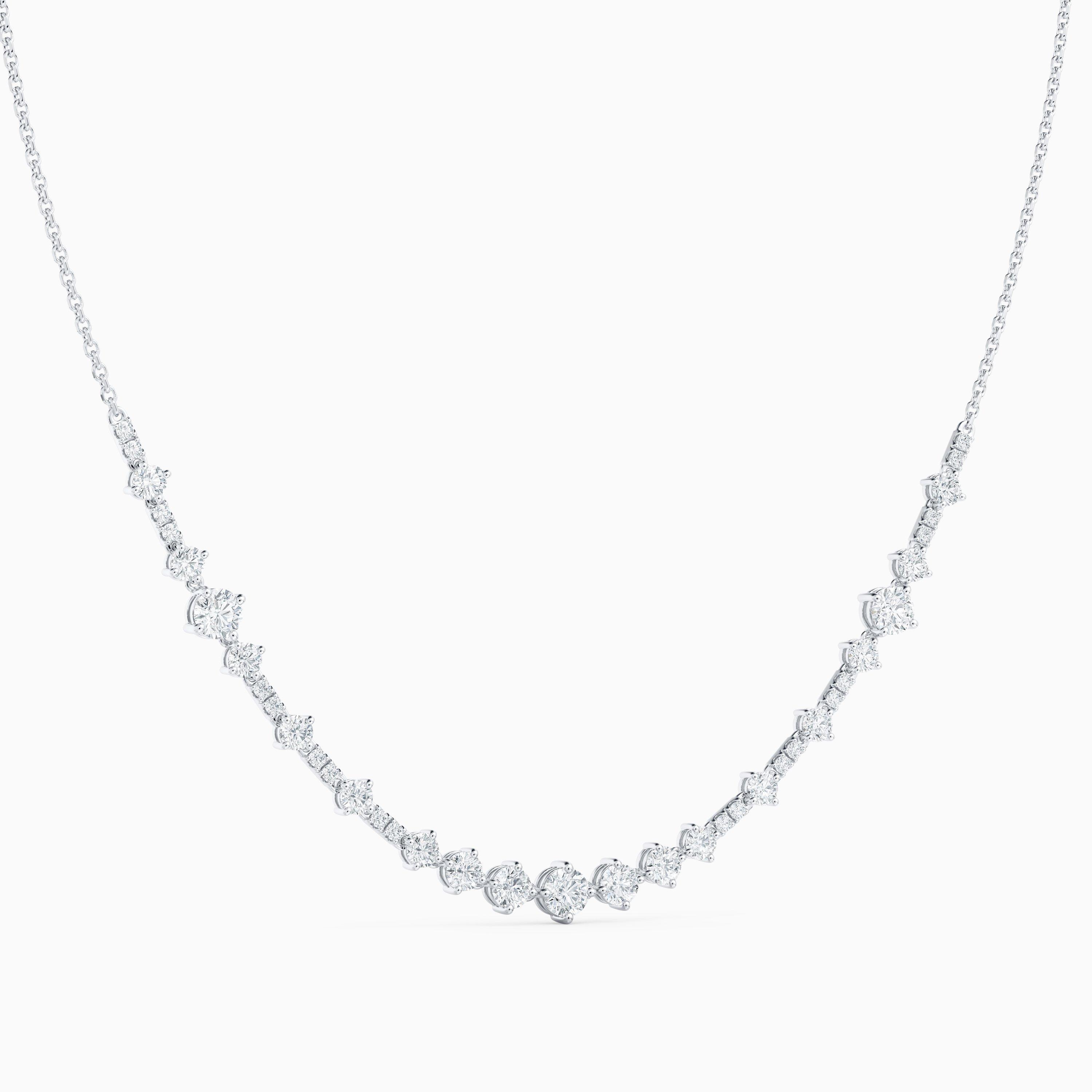 Arpeggia Line Necklace in White Gold with Diamonds, image 2