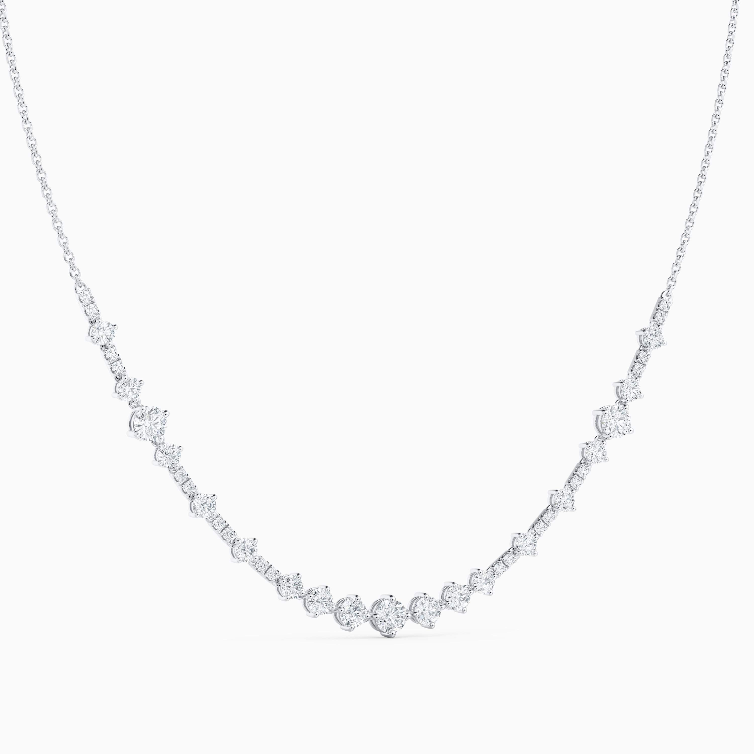 Arpeggia Line Necklace in White Gold Arpeggia Line Necklace in White Gold, image 2