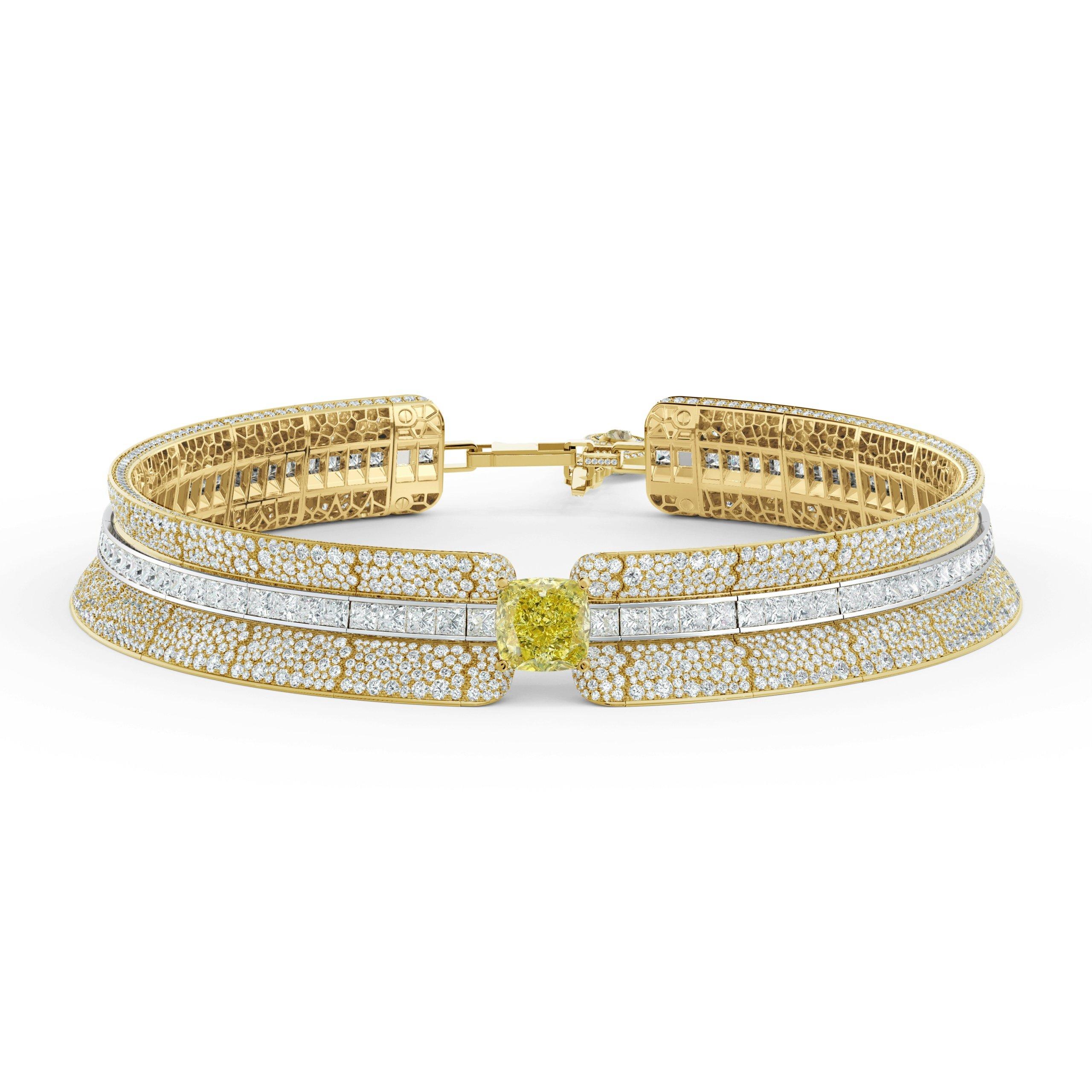 Collier grand pendentif LV, or jaune et diamants - Catégories de luxe, Joaillerie Q93848