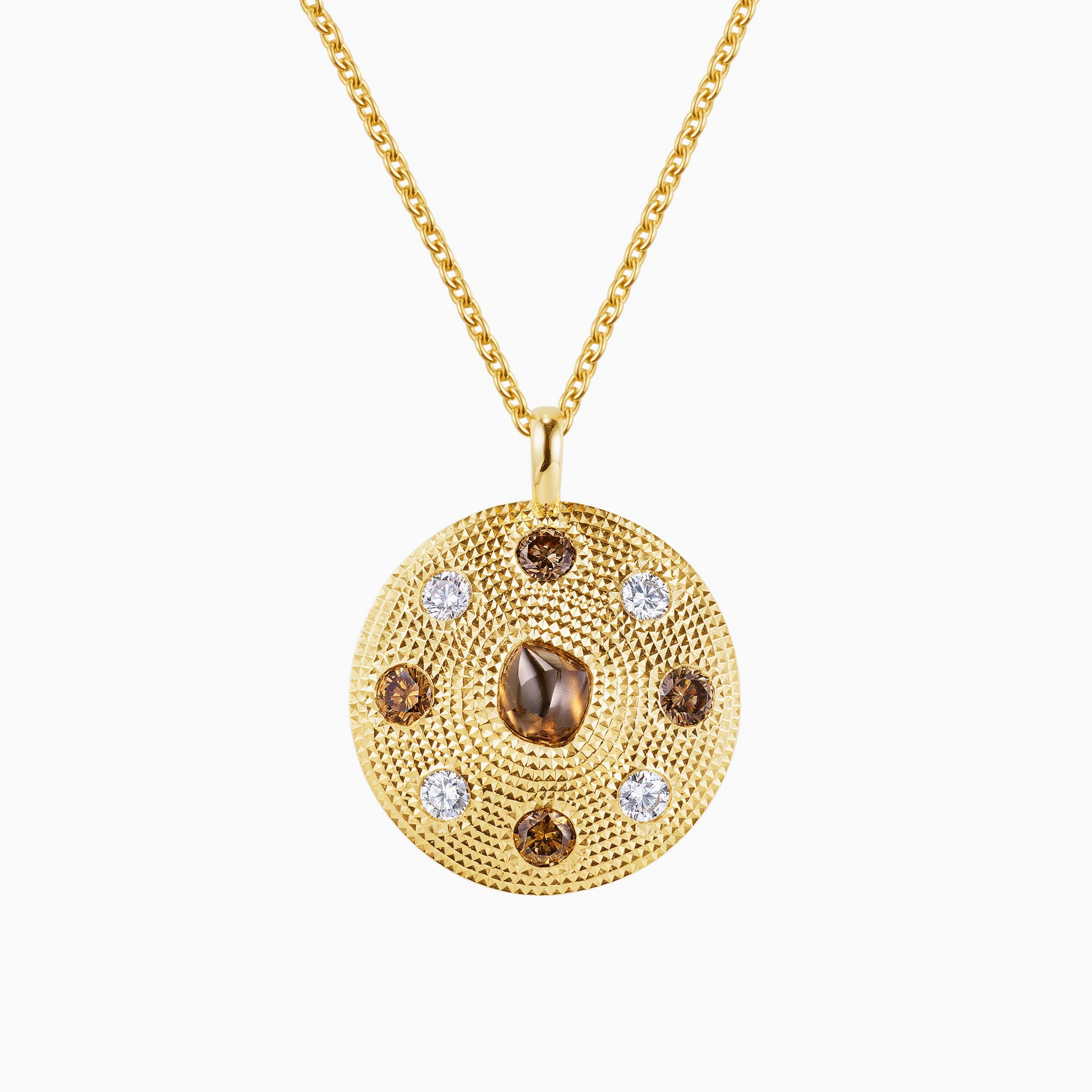 Talisman Pendant in Yellow Gold Talisman Pendant in Yellow Gold, image 1