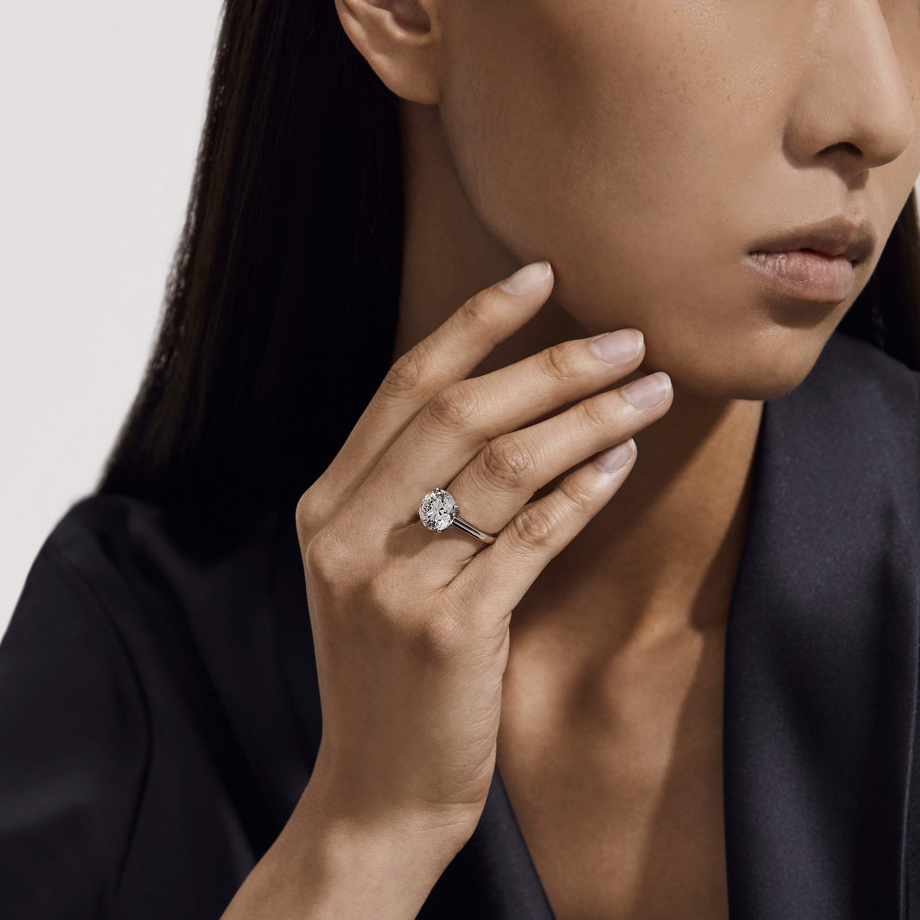 DB Classic round brilliant diamond ring DB Classic round brilliant diamond ring, image 4