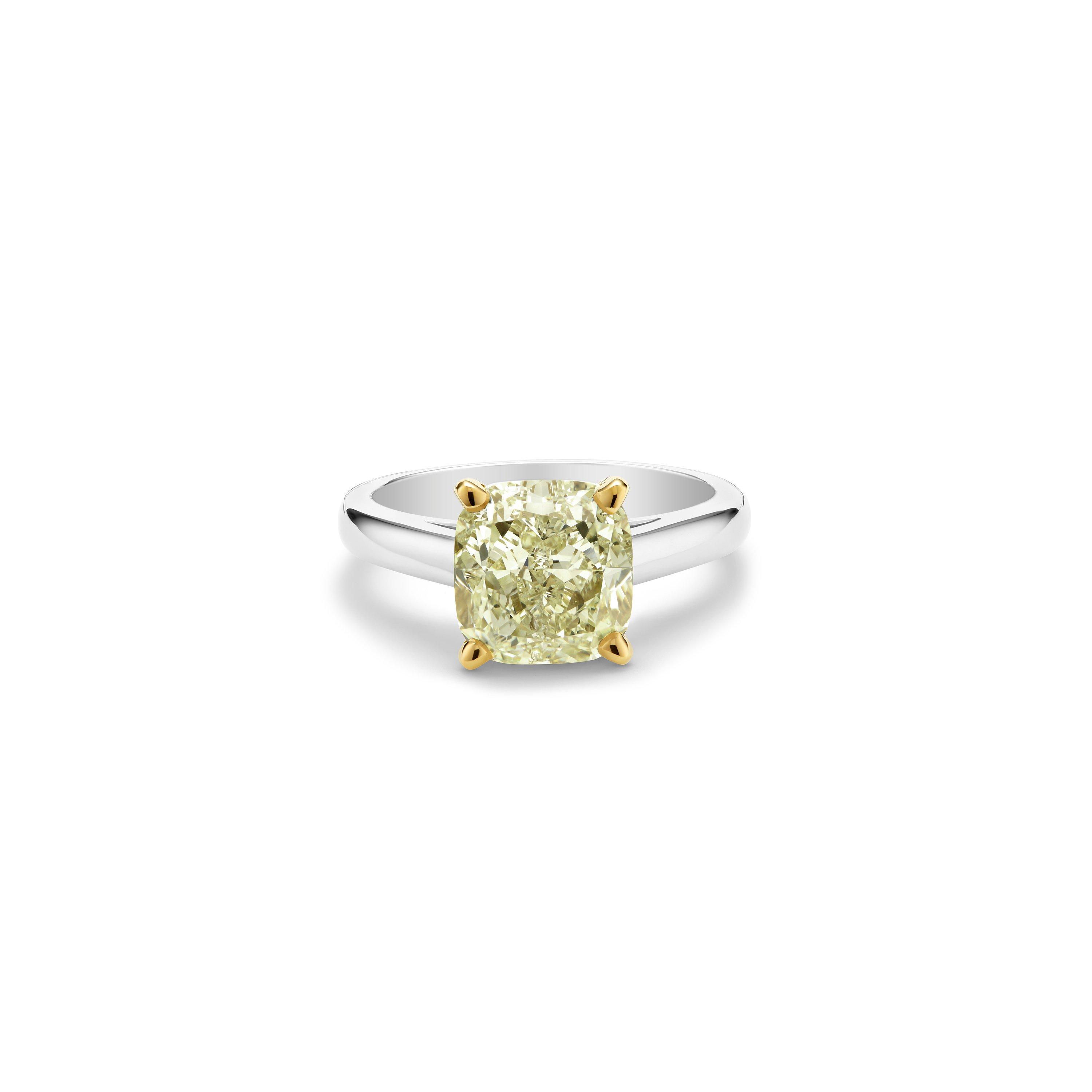 DB Classic Cushion-Cut Diamond Ring, image 1