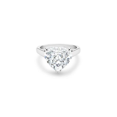 DB Classic heart-shaped diamond ring