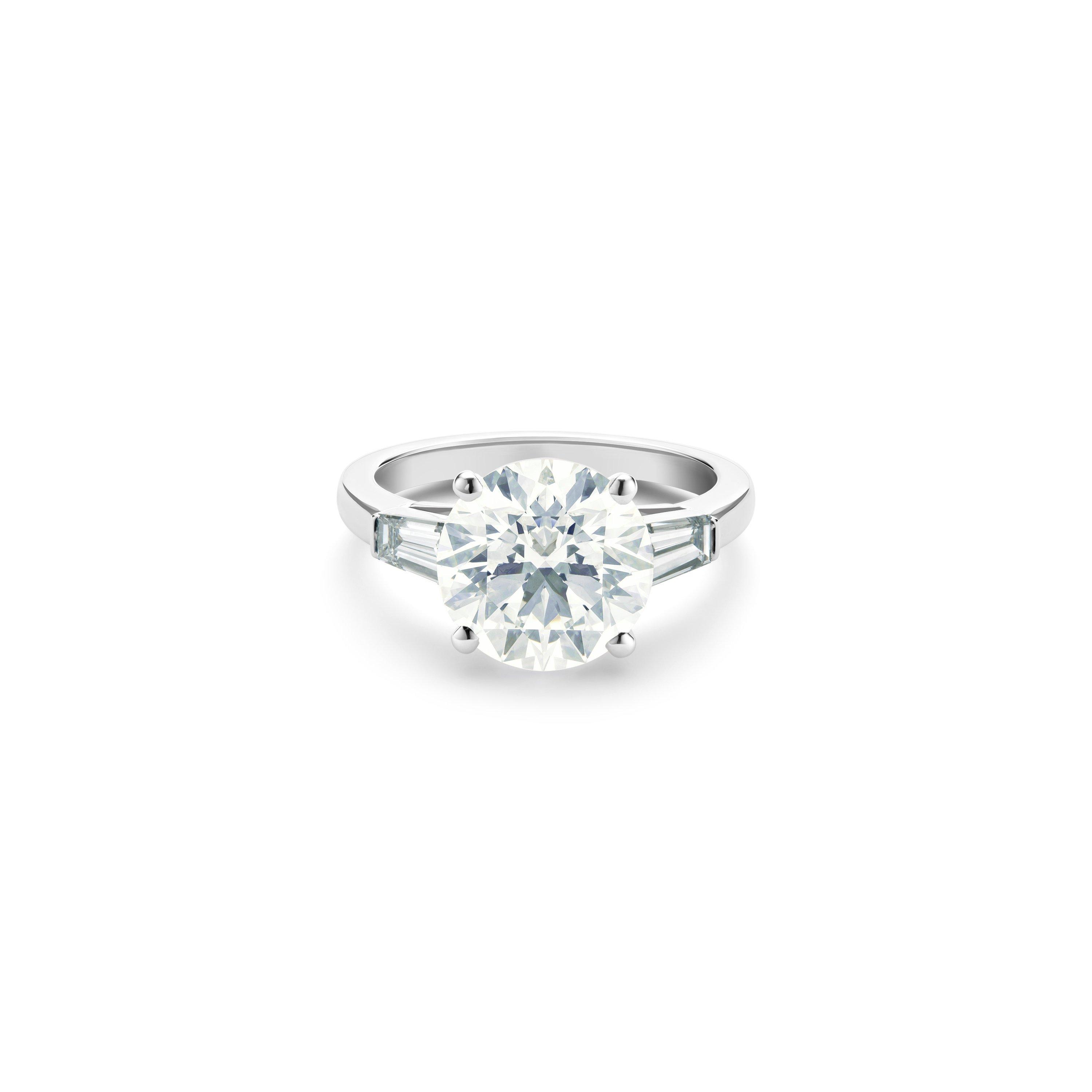 DB Classic round brilliant and tapered diamond ring | De Beers UK