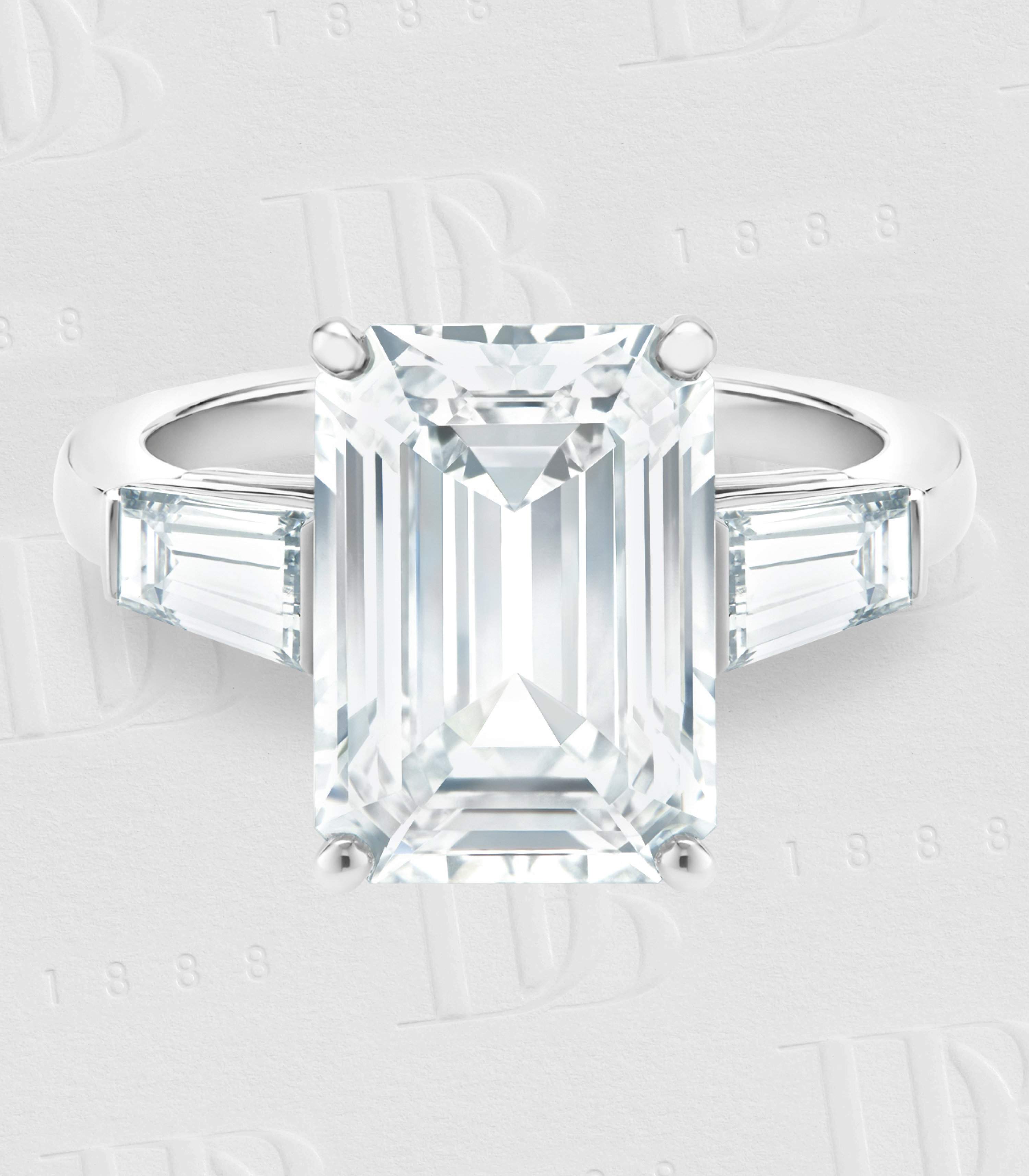 Solitaire DB Classic diamant taille émeraude et trapèzes, image 2