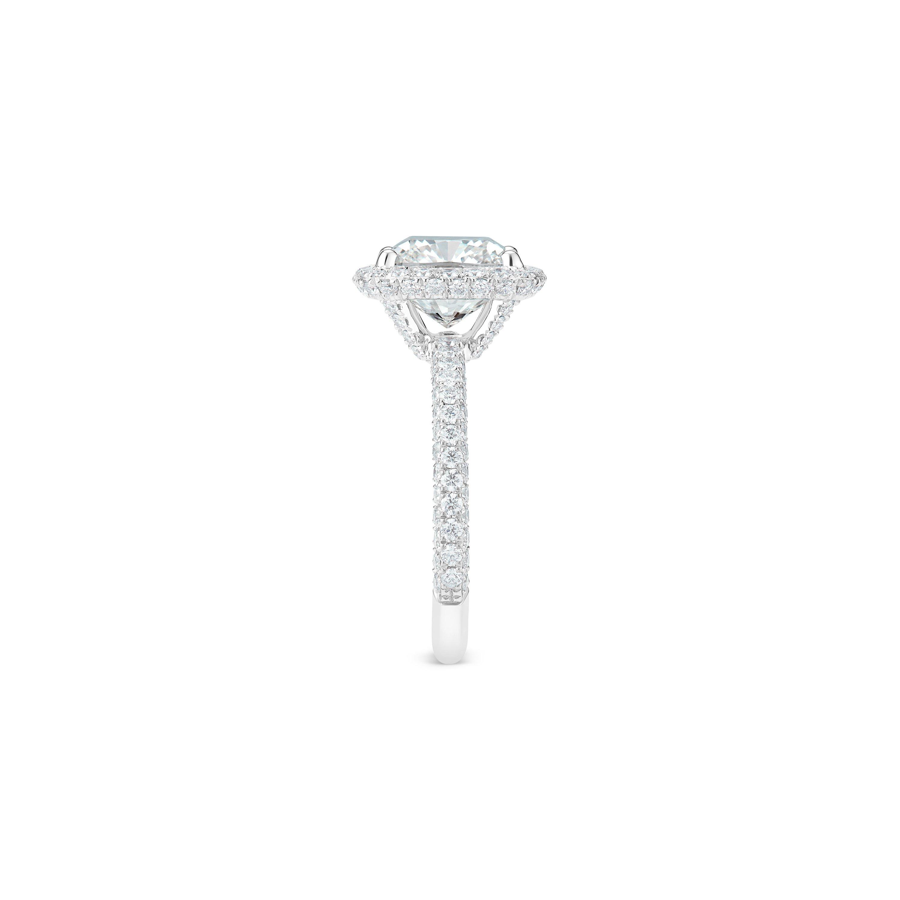 Aura cushion-cut diamond ring