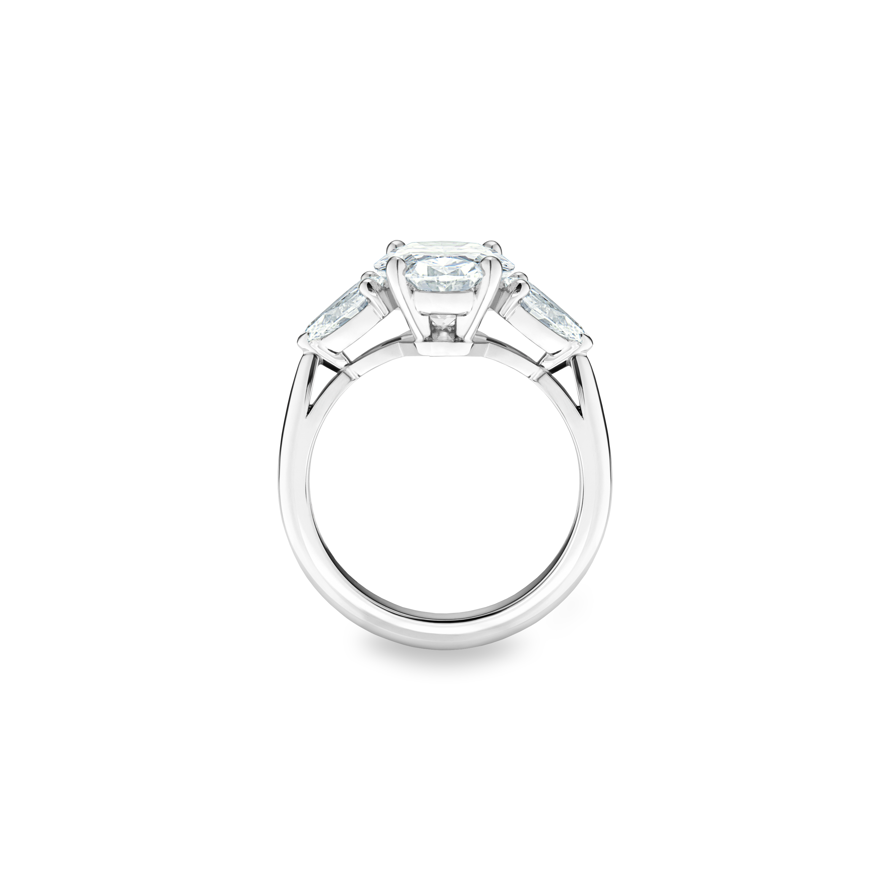 DB Classic round brilliant and pear-shaped diamond ring, image 2