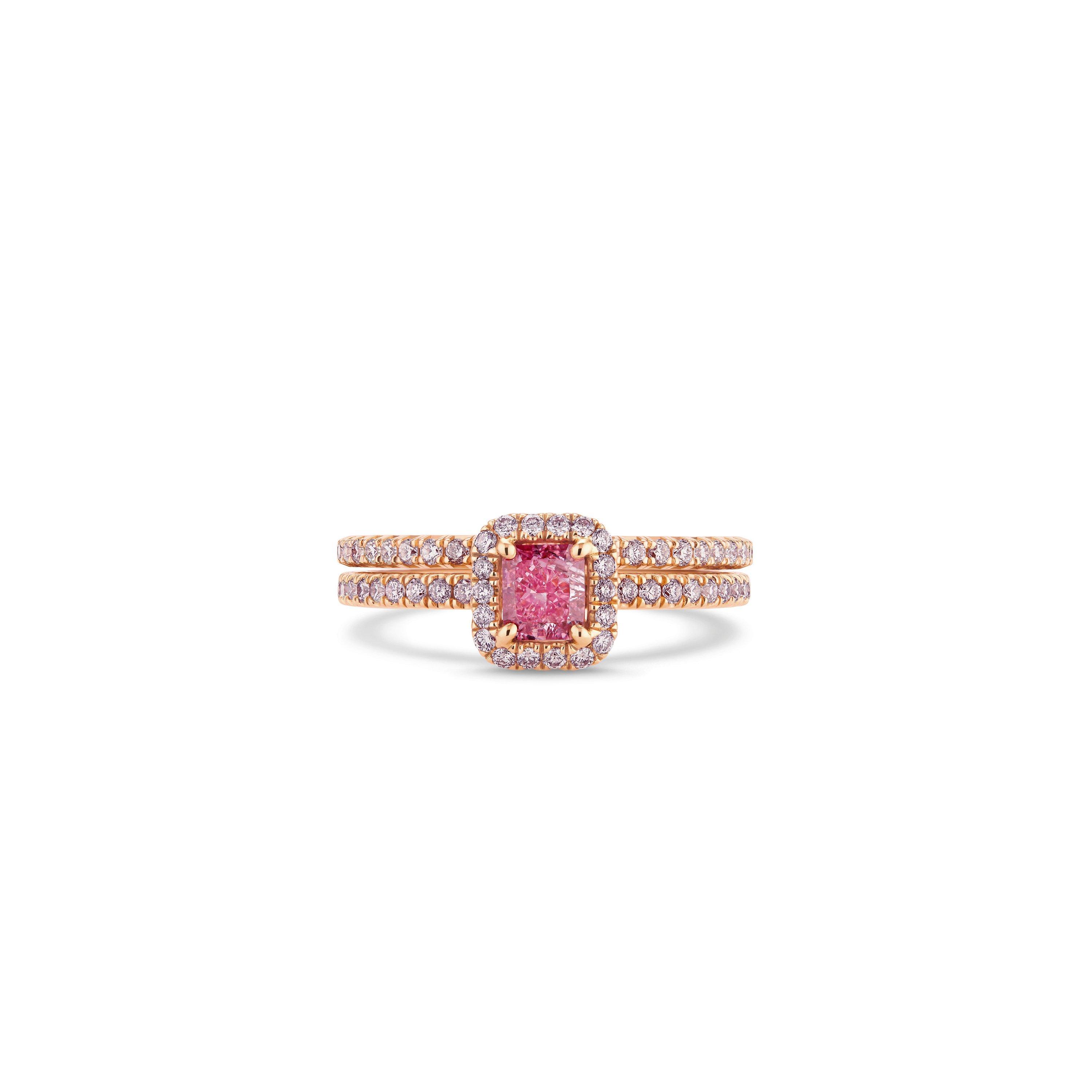 Aura fancy purplish pink cushion-cut diamond ring