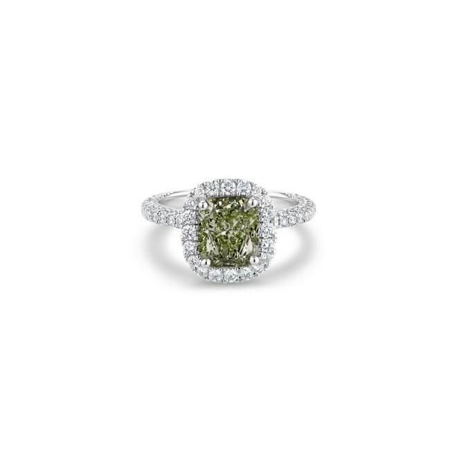 Aura fancy yellow-green cushion-cut diamond ring