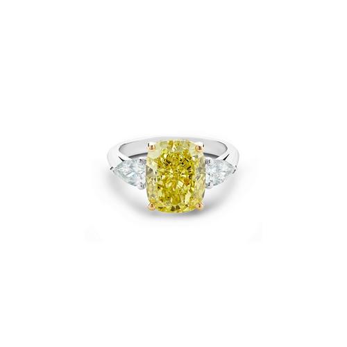 Intense deals yellow diamond