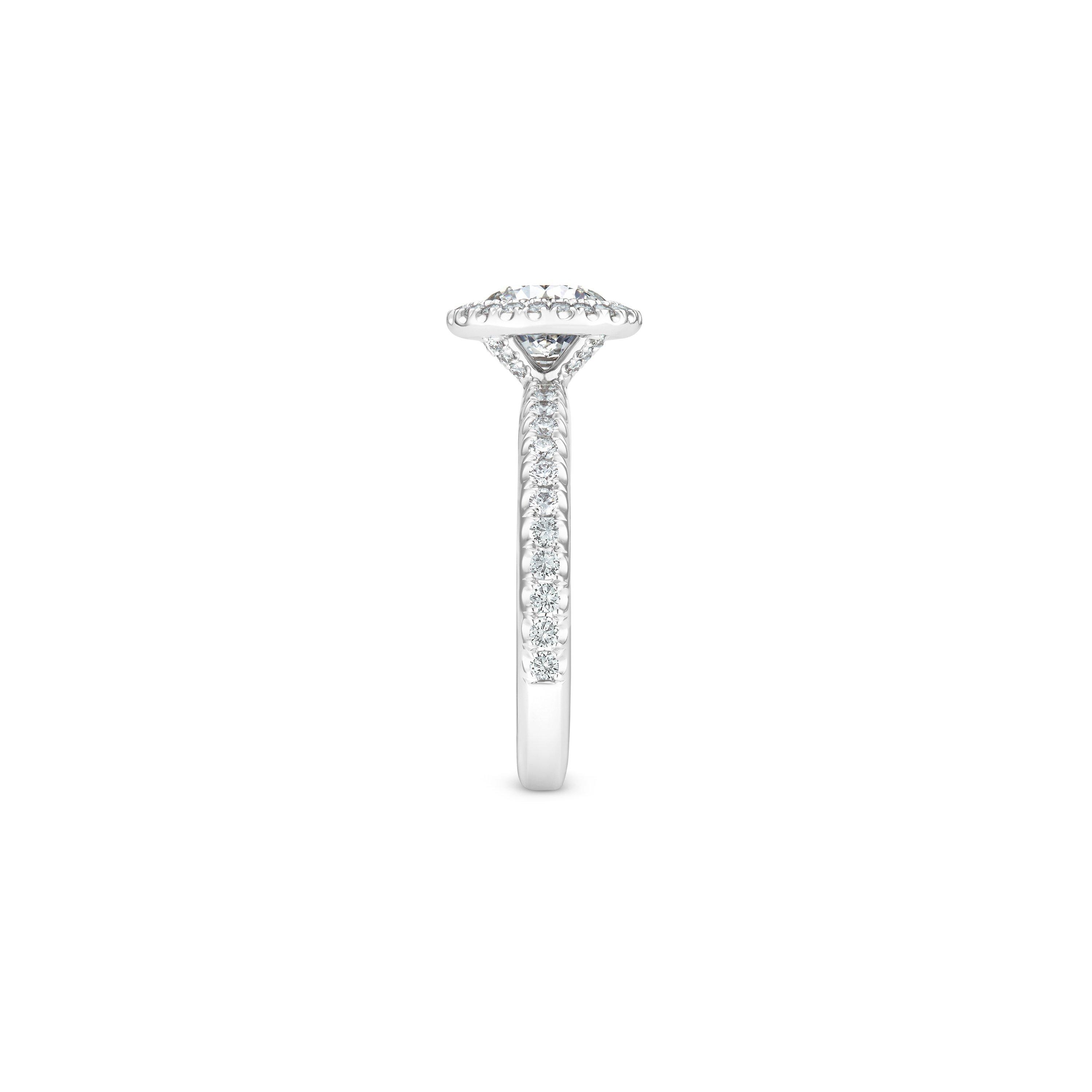 Aura round brilliant diamond ring