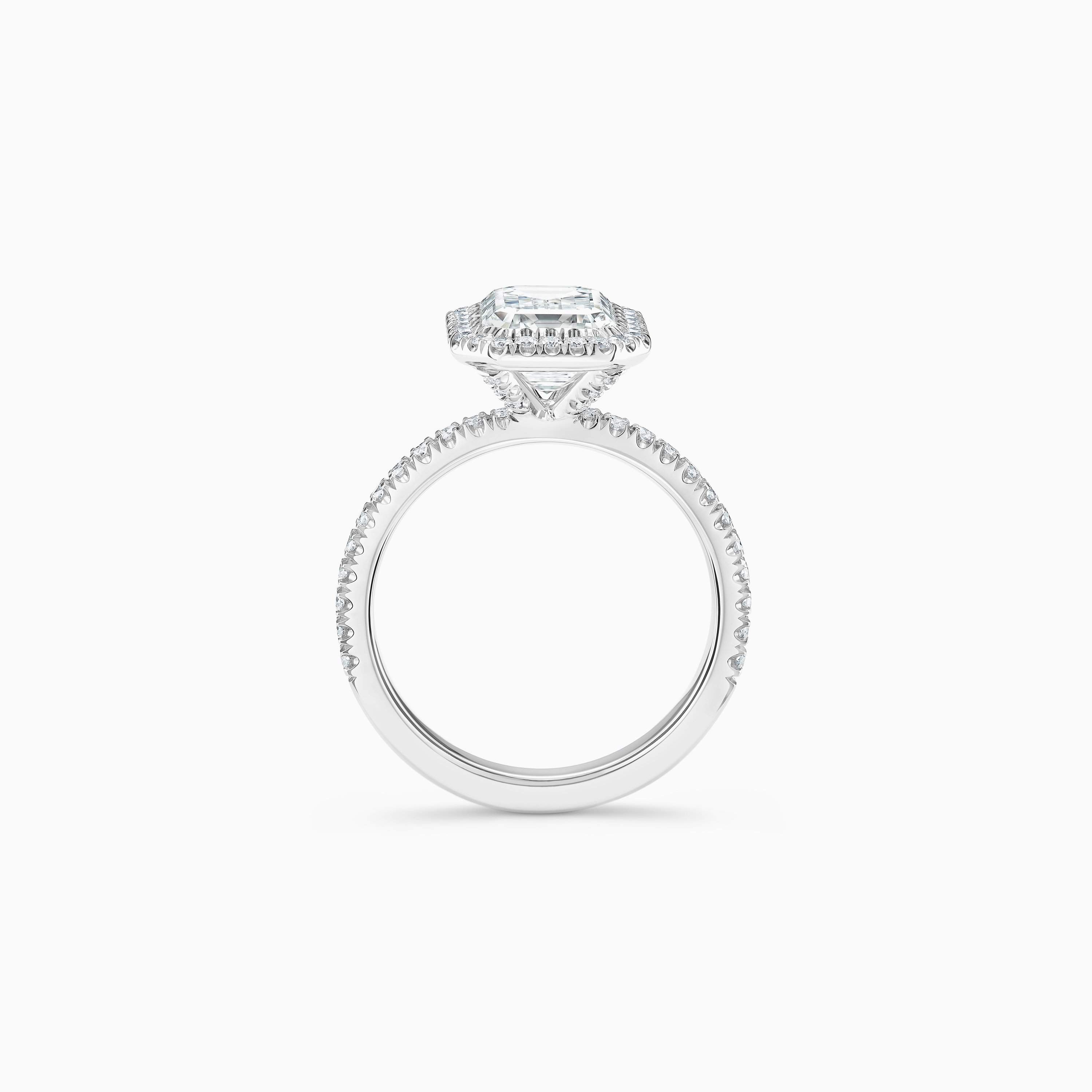 Aura emerald-cut diamond ring Aura emerald-cut diamond ring, image 5