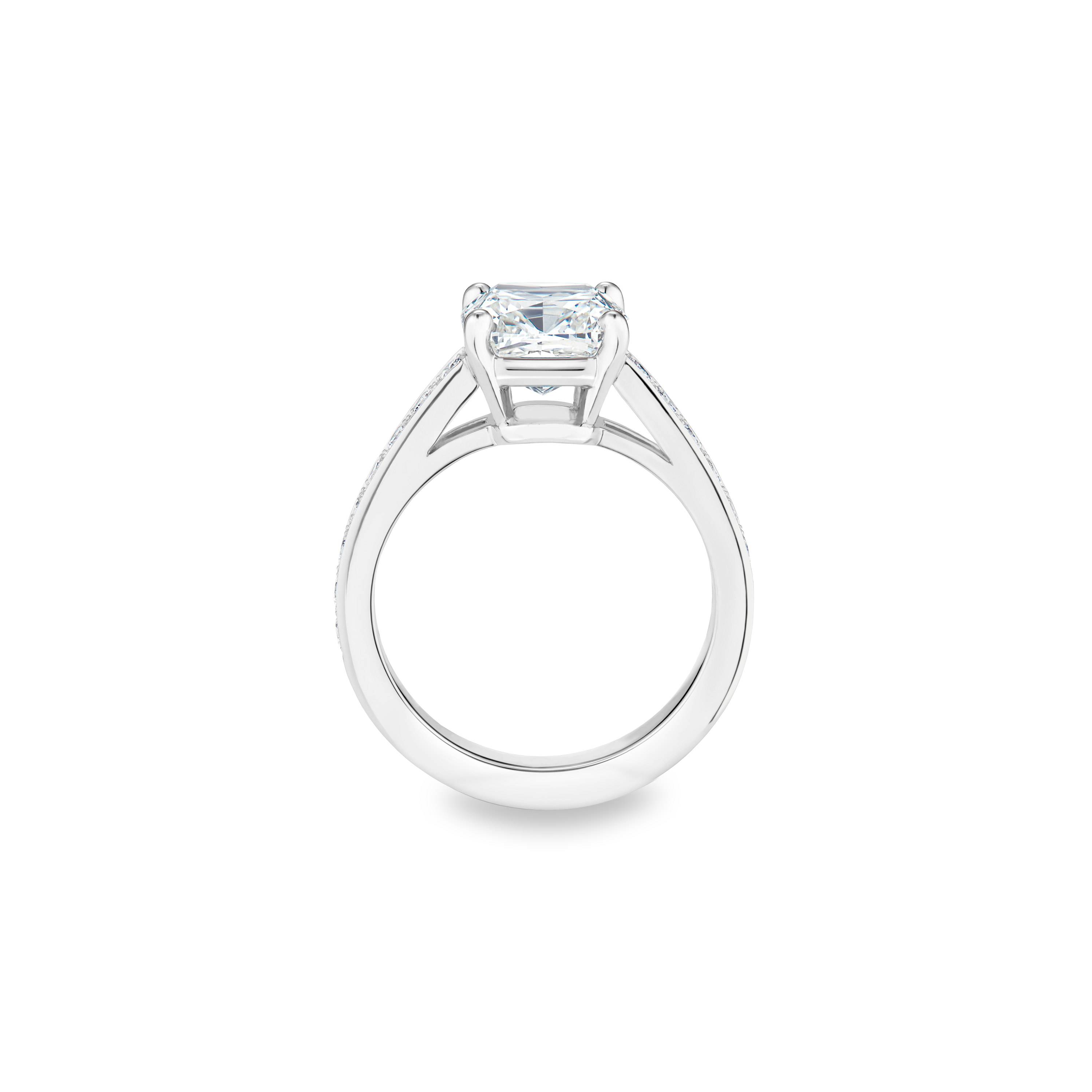 Old Bond Street cushion-cut diamond ring, image 3