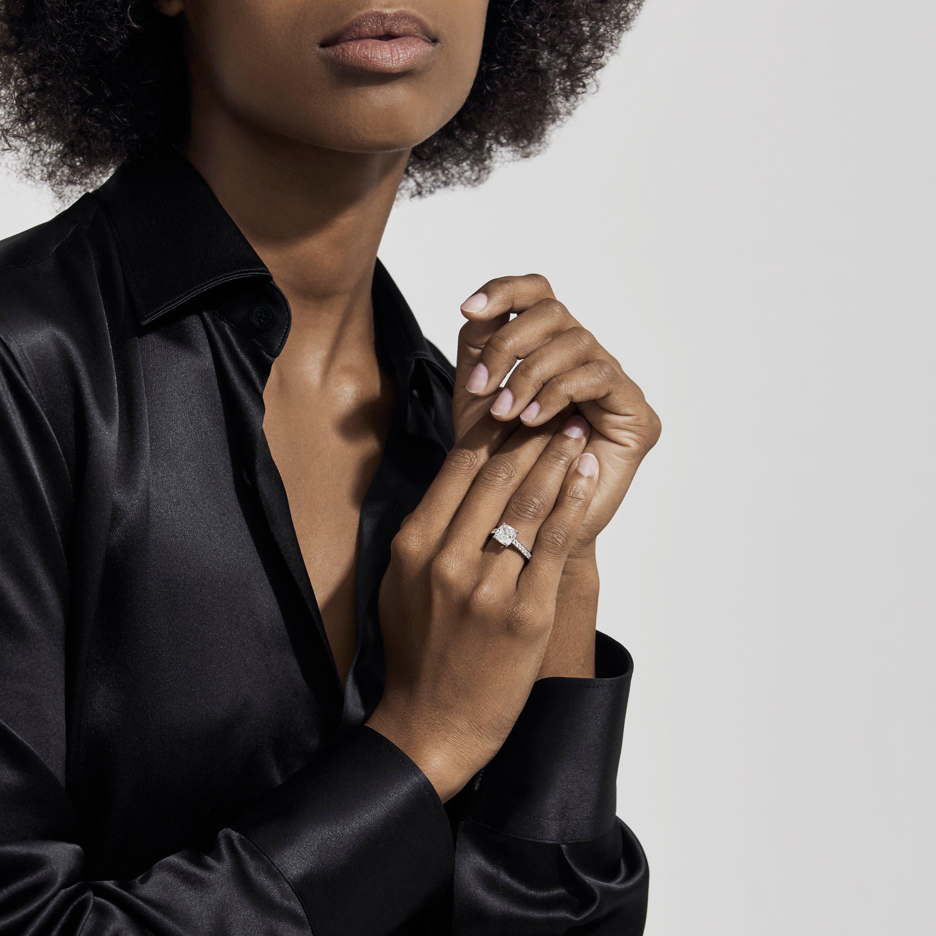 Solitaire Old Bond Street Diamant Taille Coussin, image 4