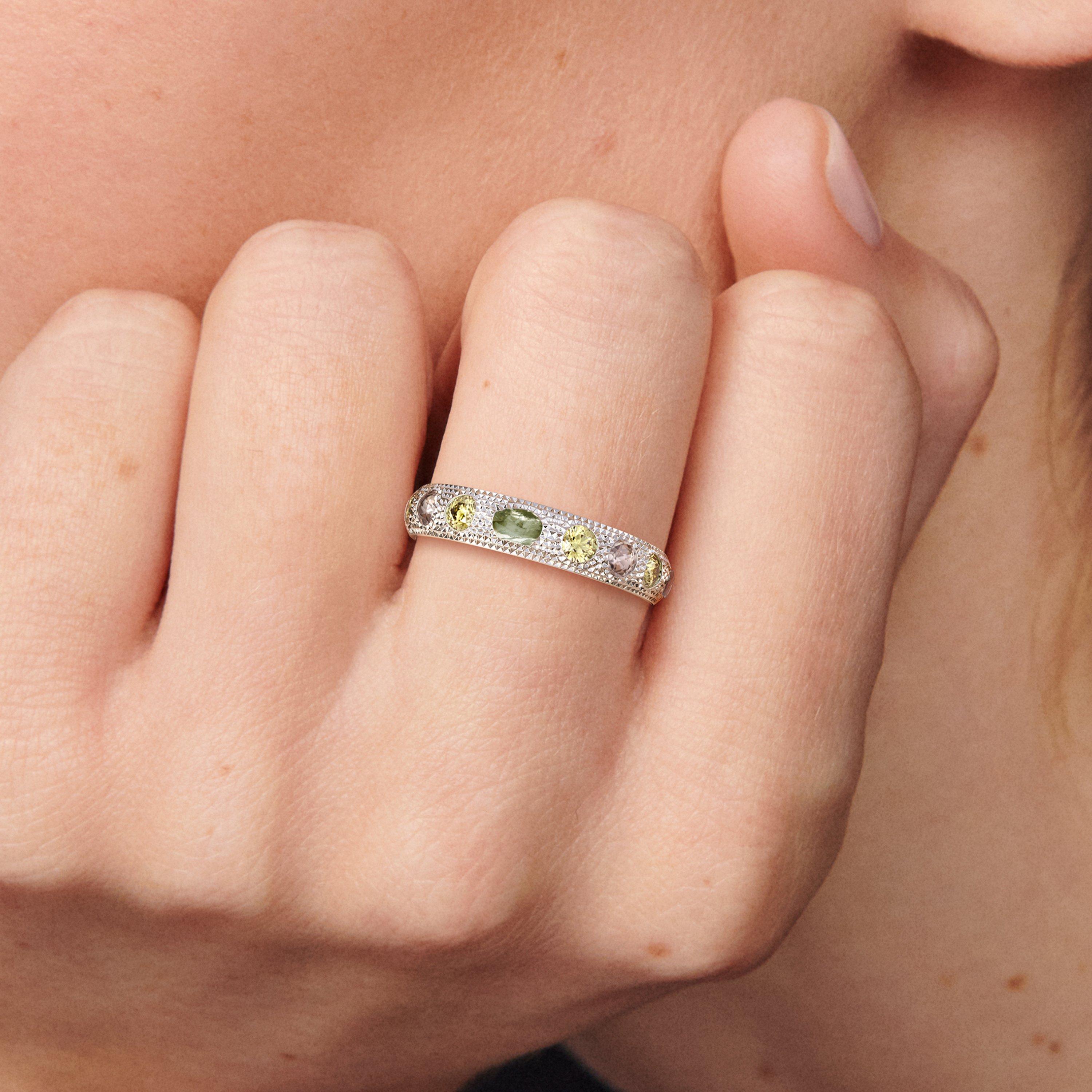 Bague Talisman small en or blanc, image 3