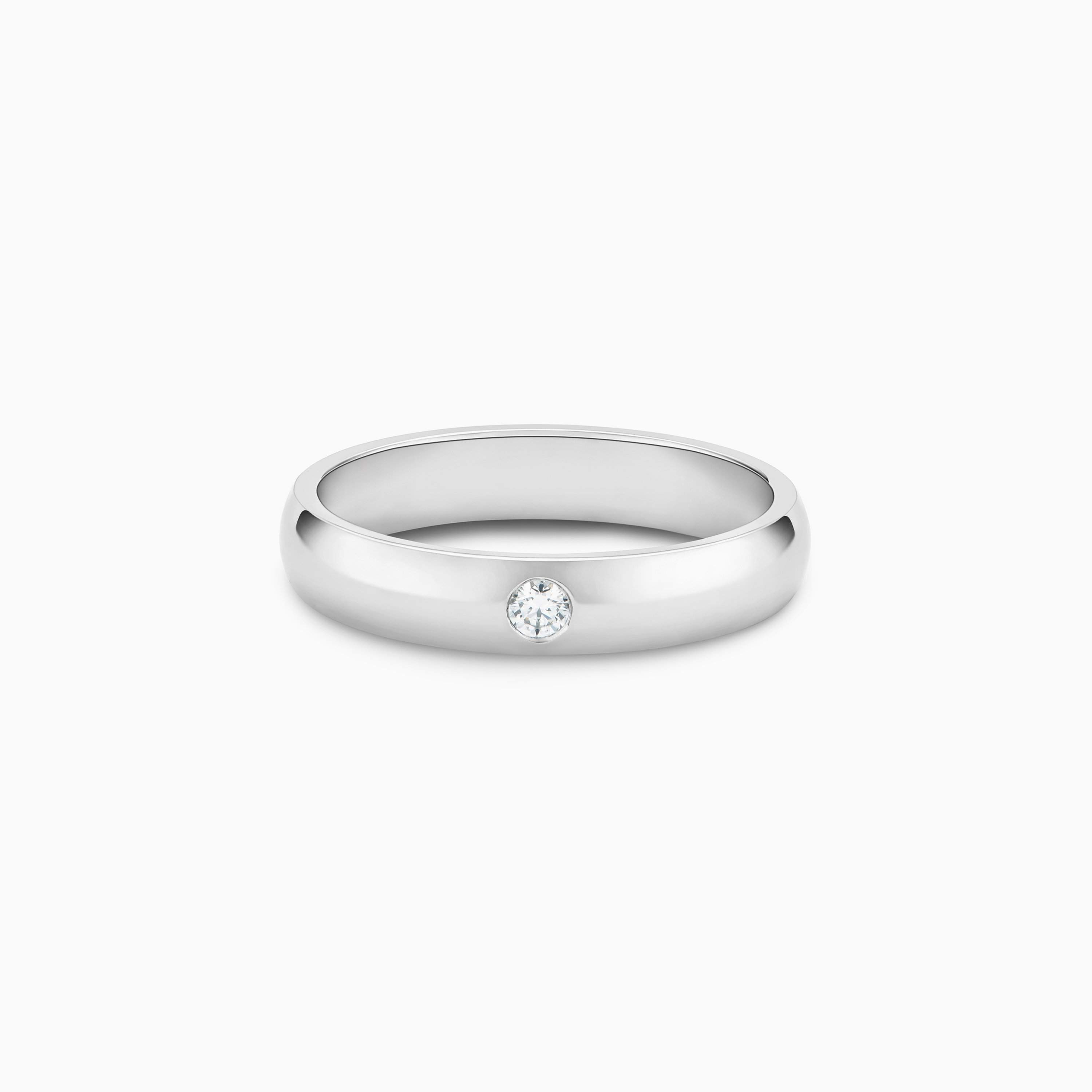 DB Classic one diamond band in platinum DB Classic one diamond band in platinum, image 1
