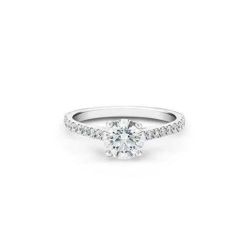 DB Classic Pavé round brilliant diamond ring | De Beers US