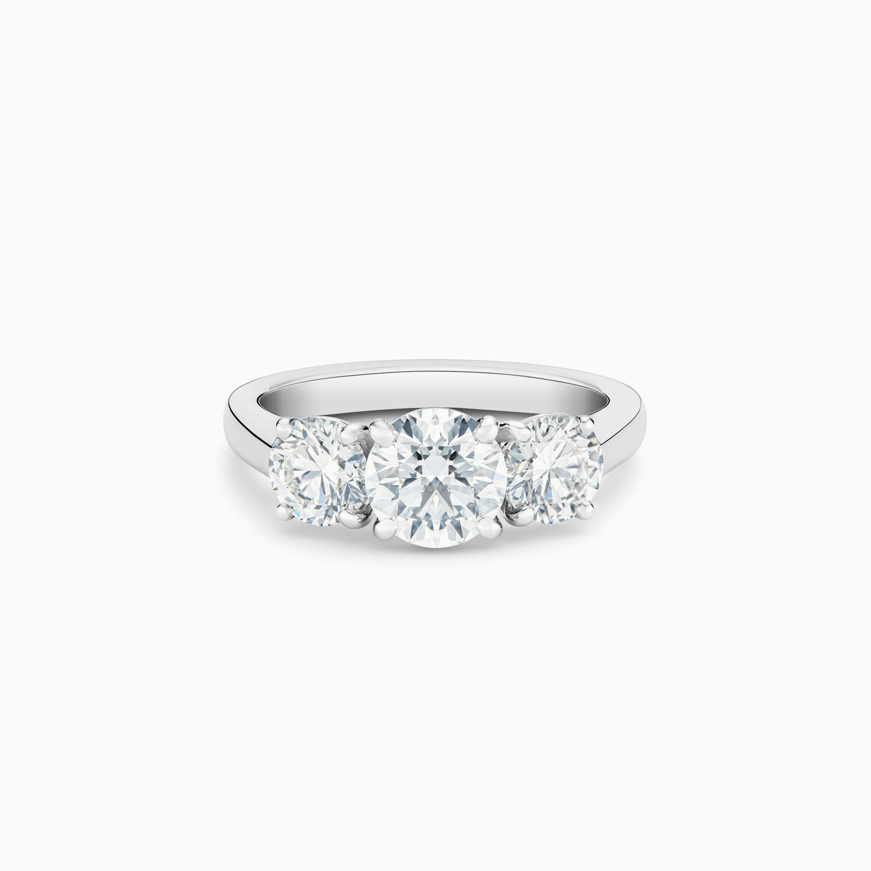 DB Classic trio round brilliant diamond ring DB Classic trio round brilliant diamond ring, image 1