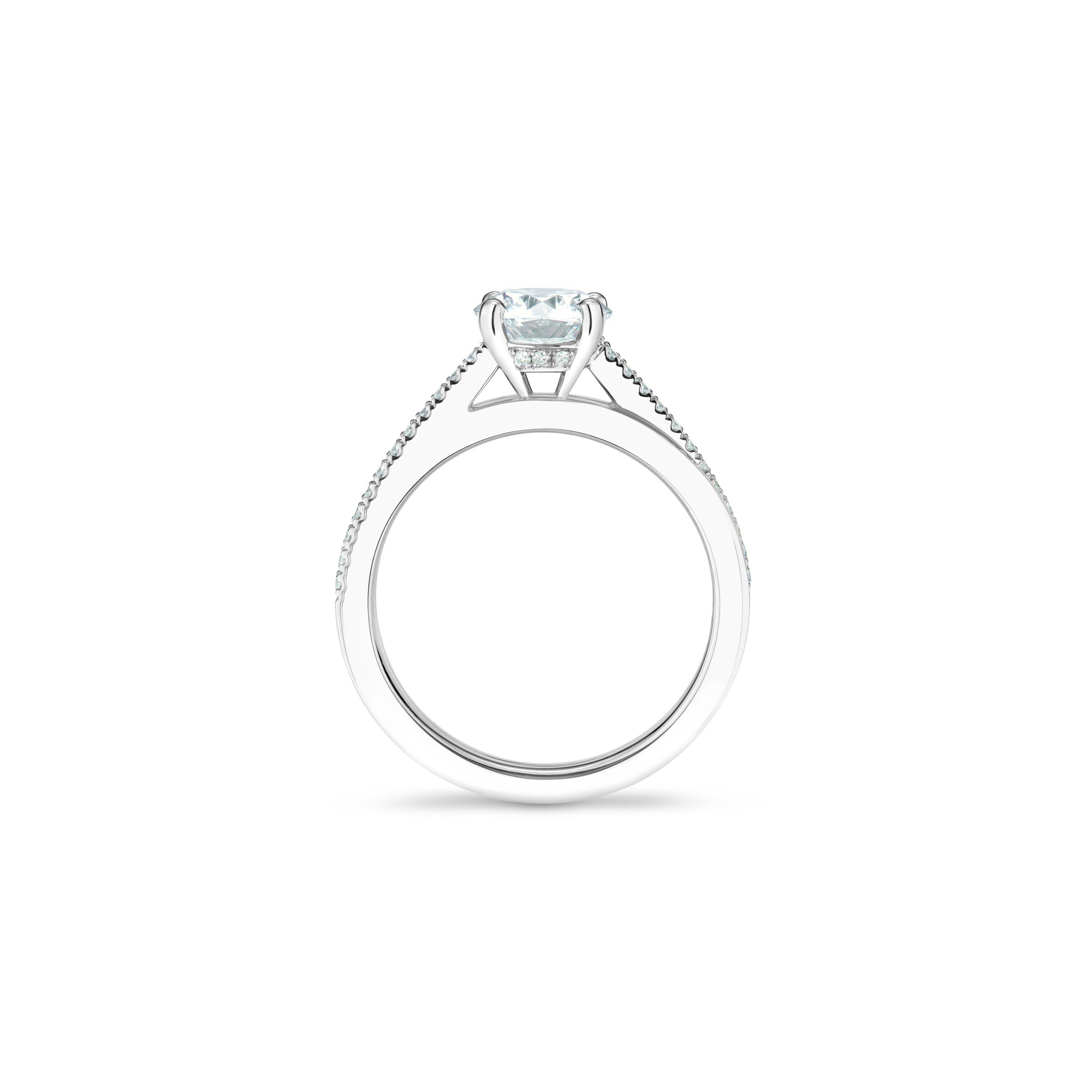 de Beers 0.40 Carat Diamond Solitaire Ring
