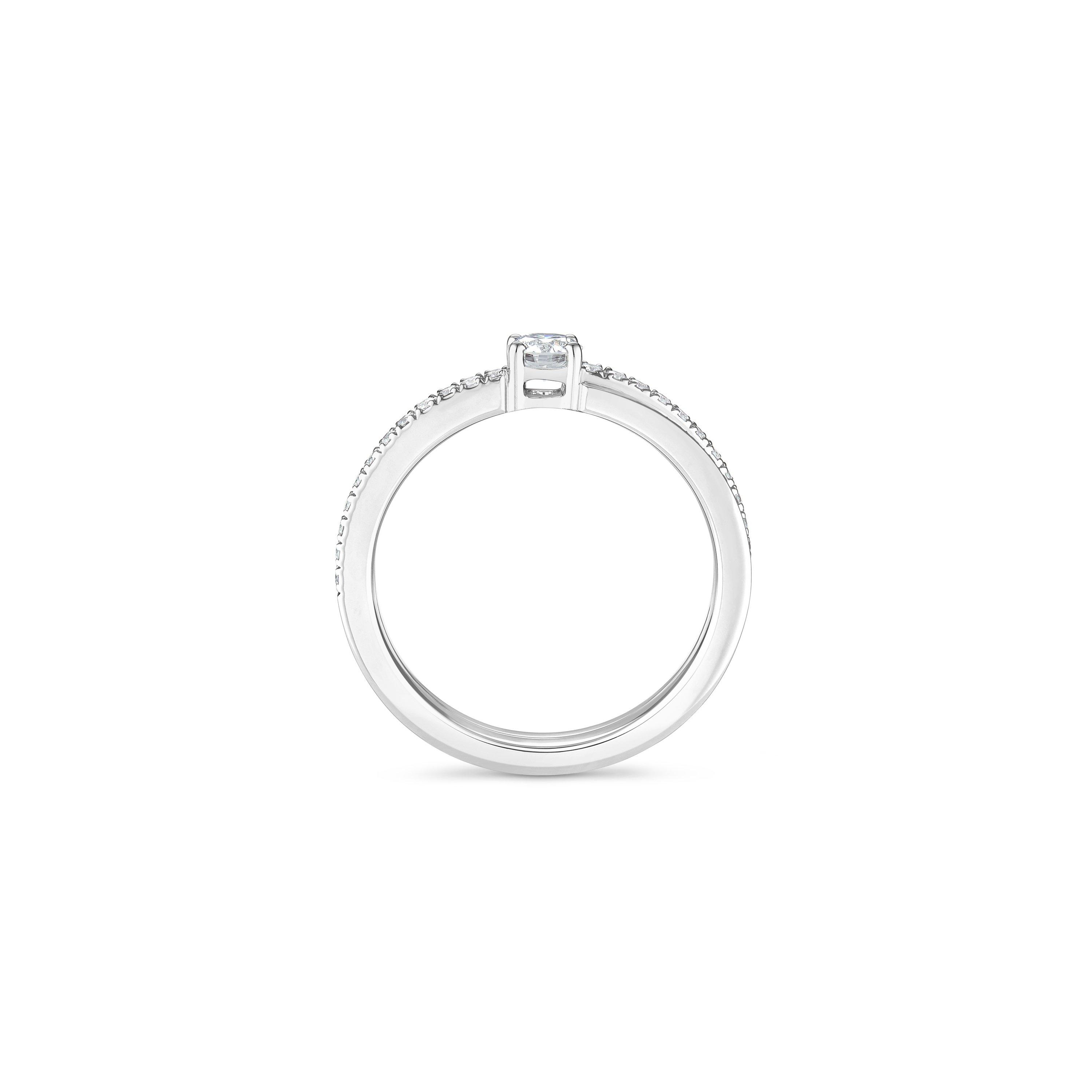 de Beers Jewellers The Promise Small Solitaire Ring