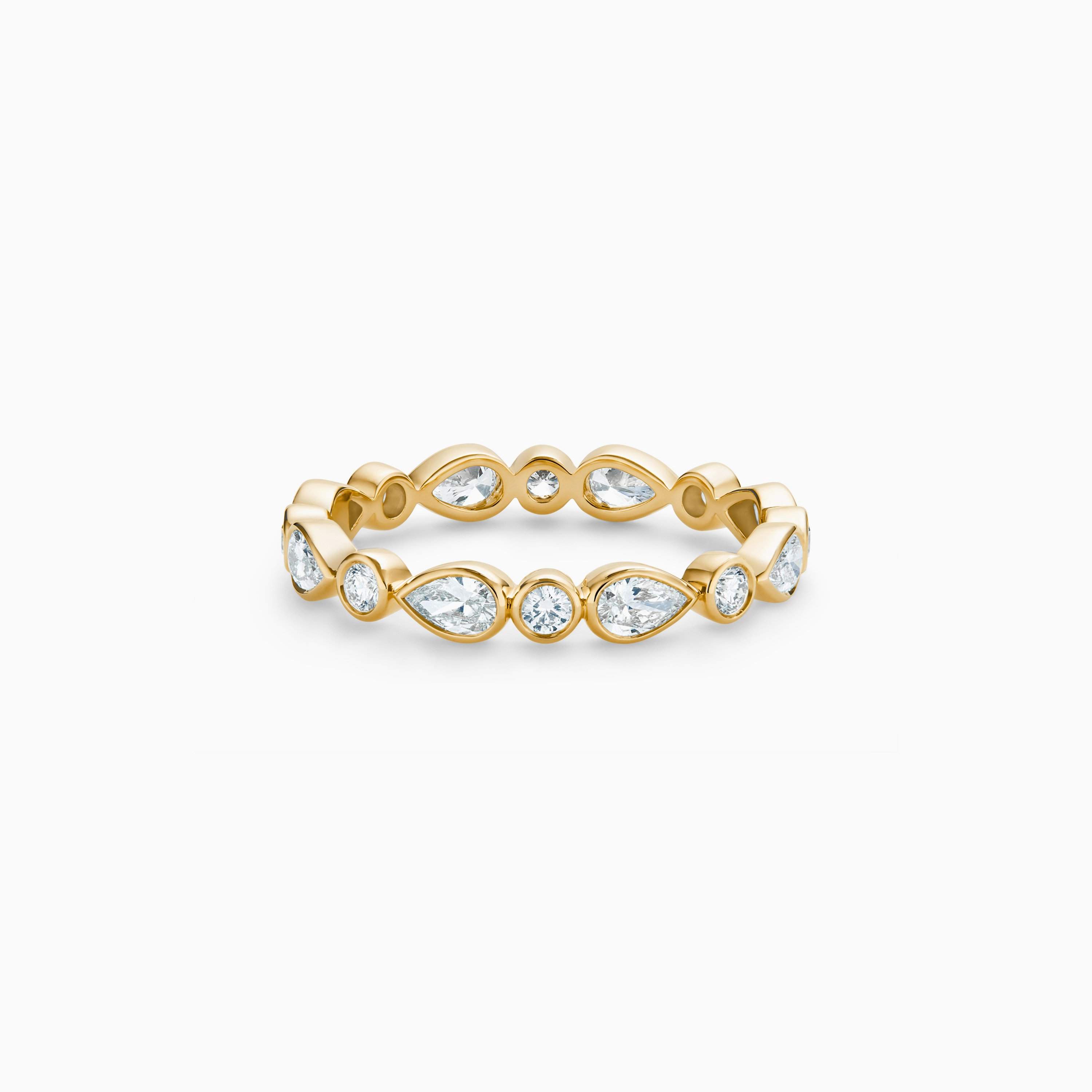 Petal band in yellow gold Petal band in yellow gold, image 1