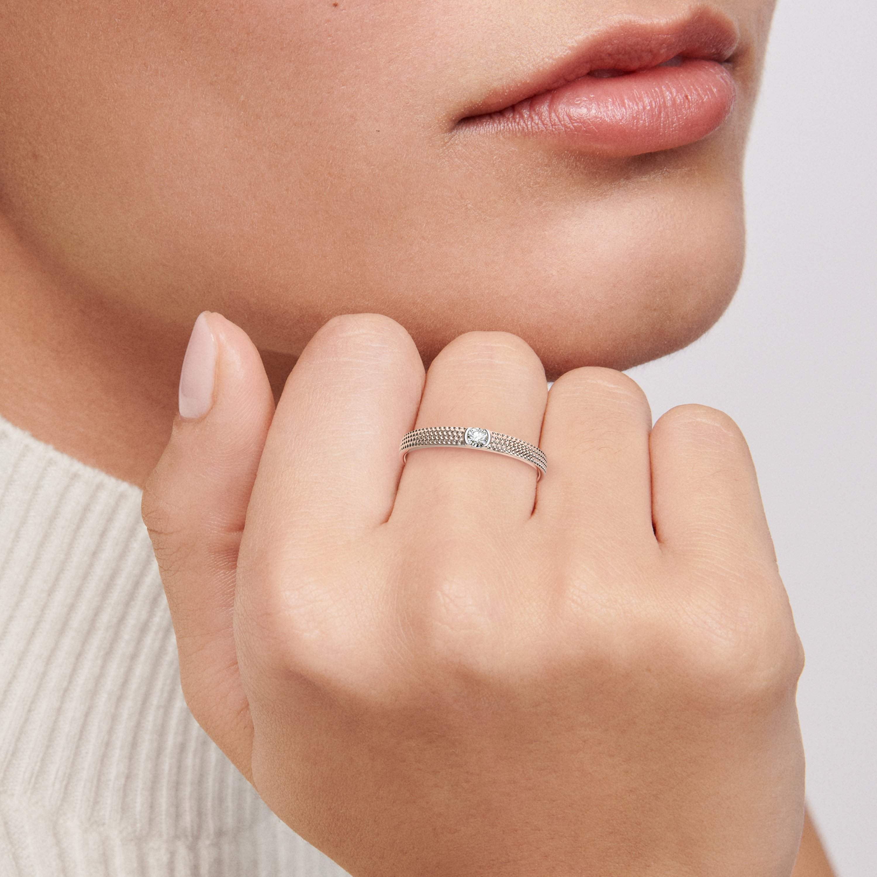 Talisman Azulea small band in white gold Talisman Azulea small band in white gold, image 3