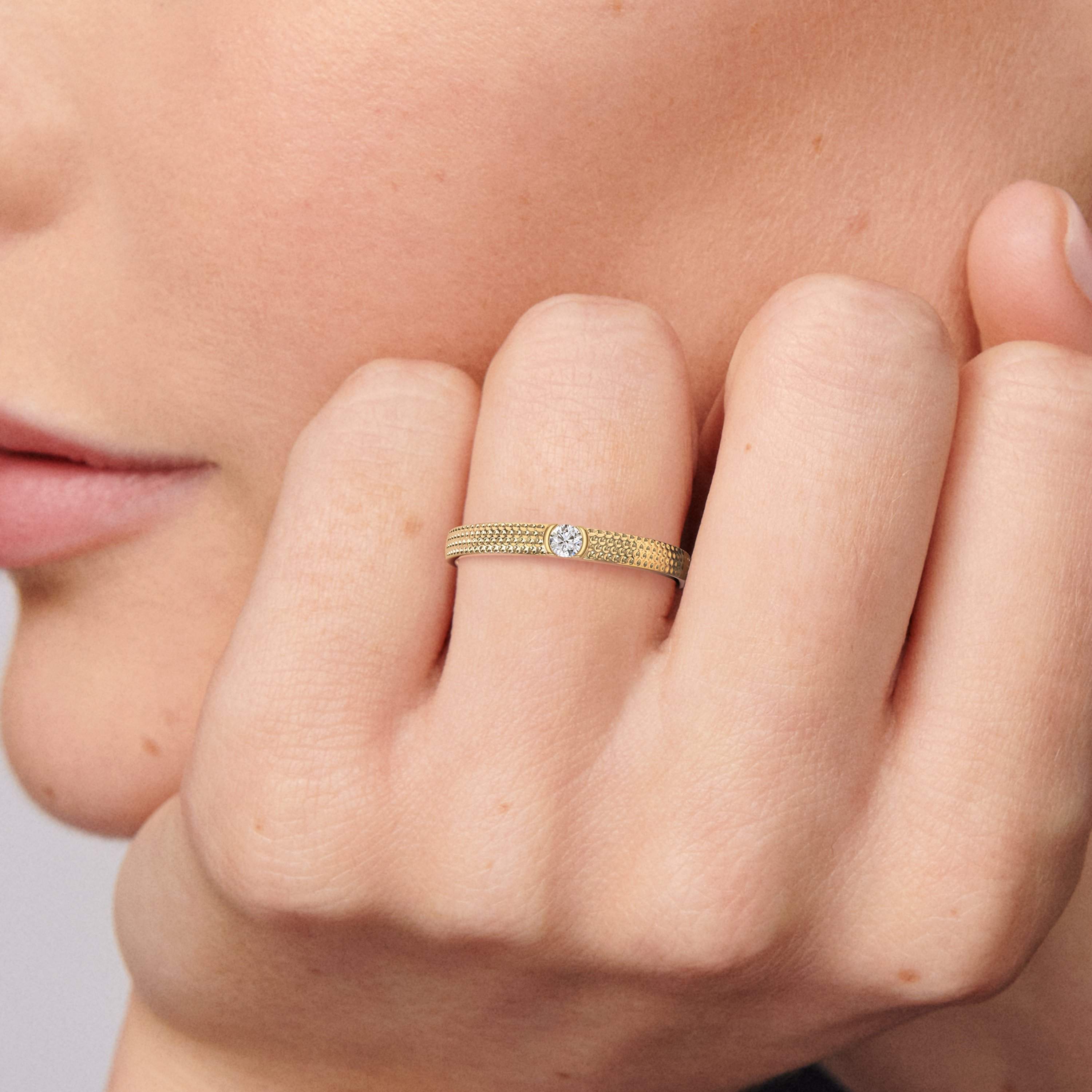 Talisman Azulea small band in yellow gold Talisman Azulea small band in yellow gold, image 3