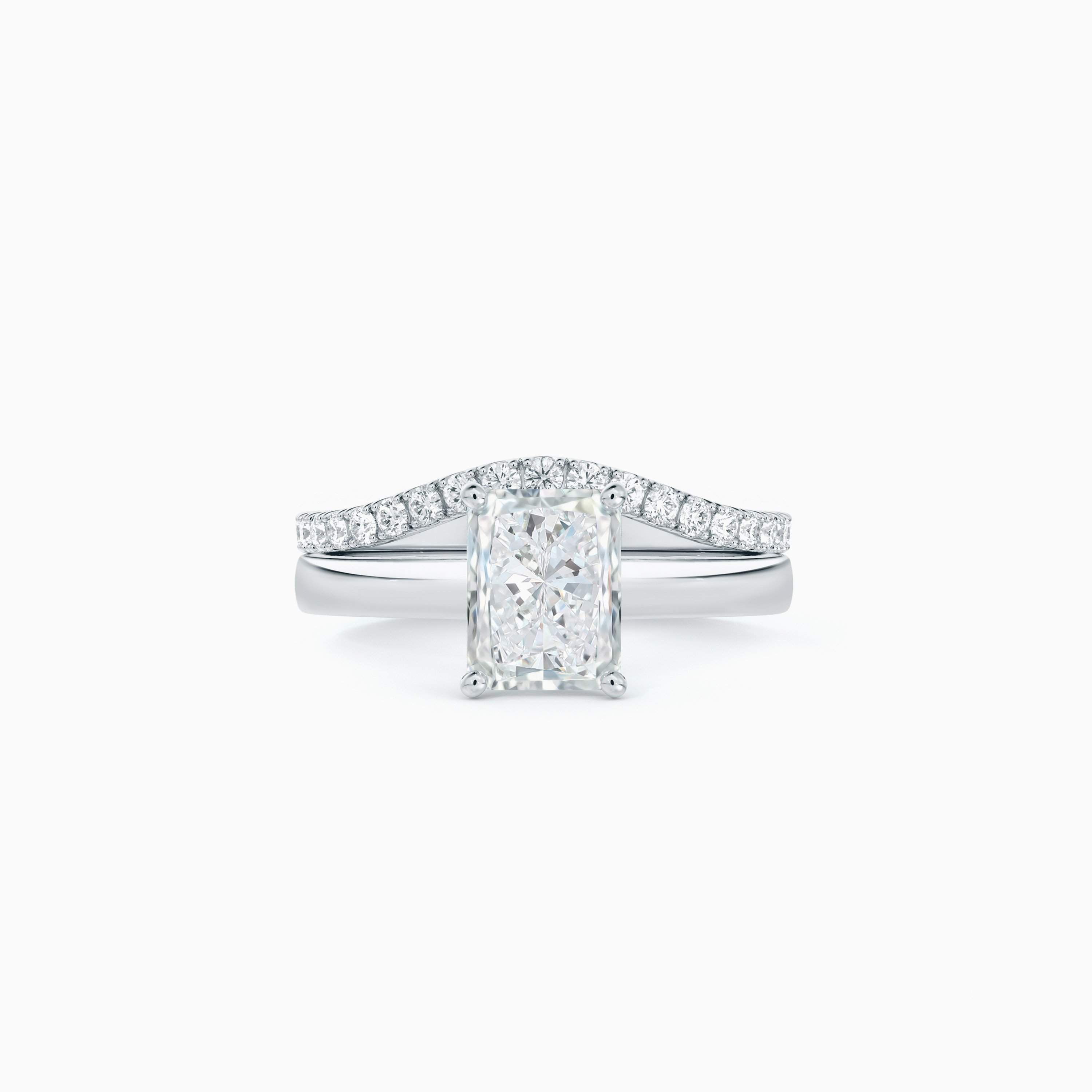DB Classic radiant cut diamond ring in platinum DB Classic radiant cut diamond ring in platinum, image 3