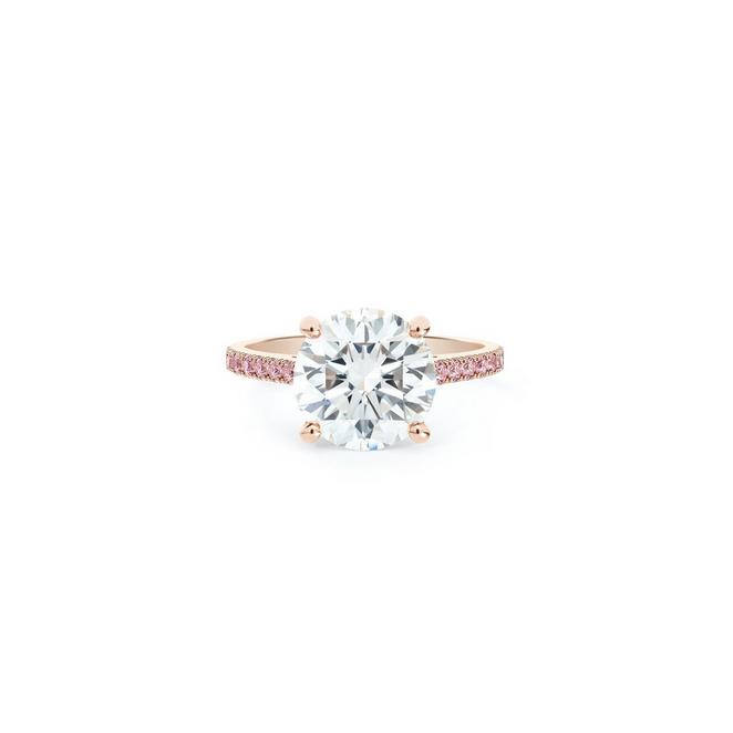 Solitaire DB Classic taille brillant anneau en or rose pavé diamants de couleur