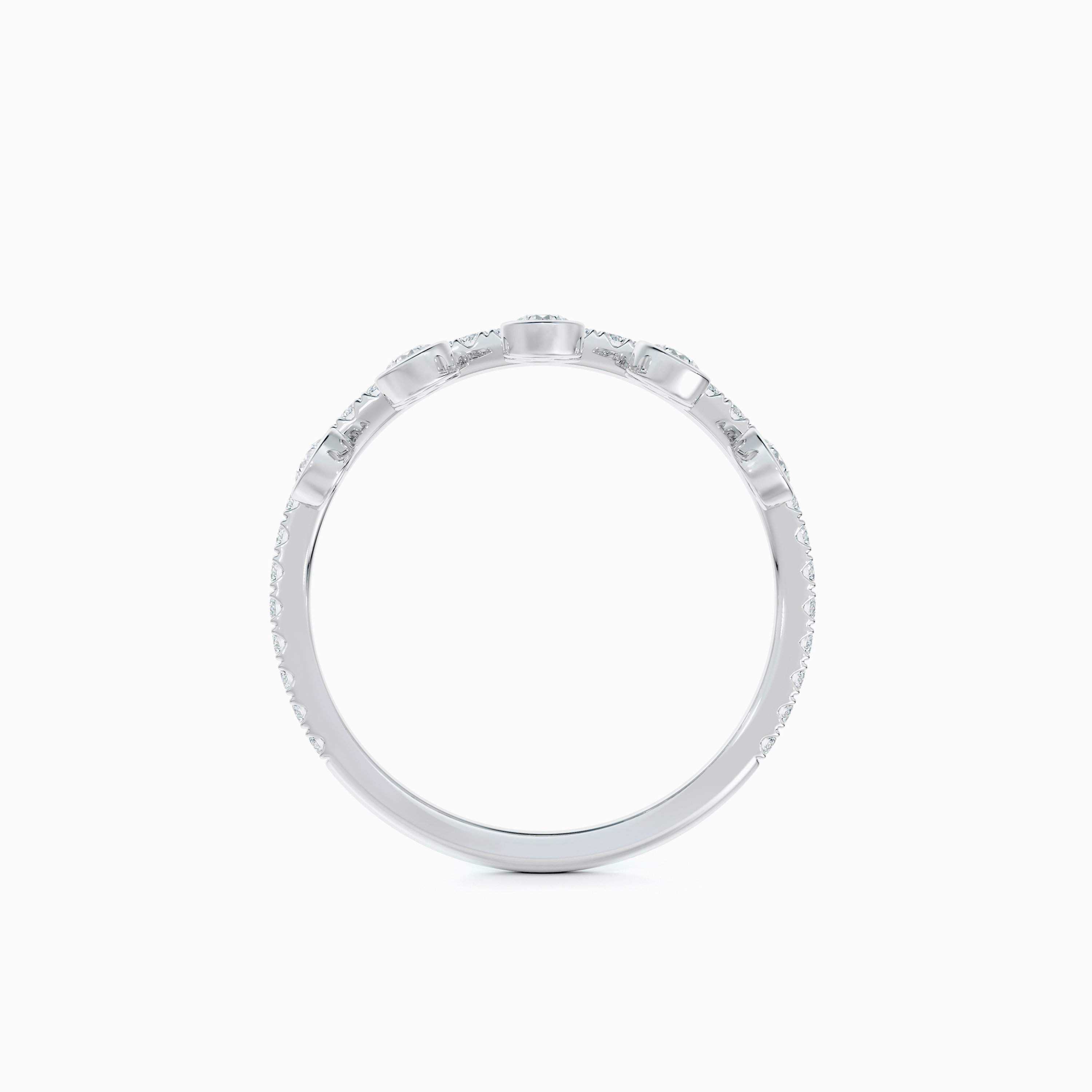 Dewdrop crown ring in platinum Dewdrop crown ring in platinum, image 4