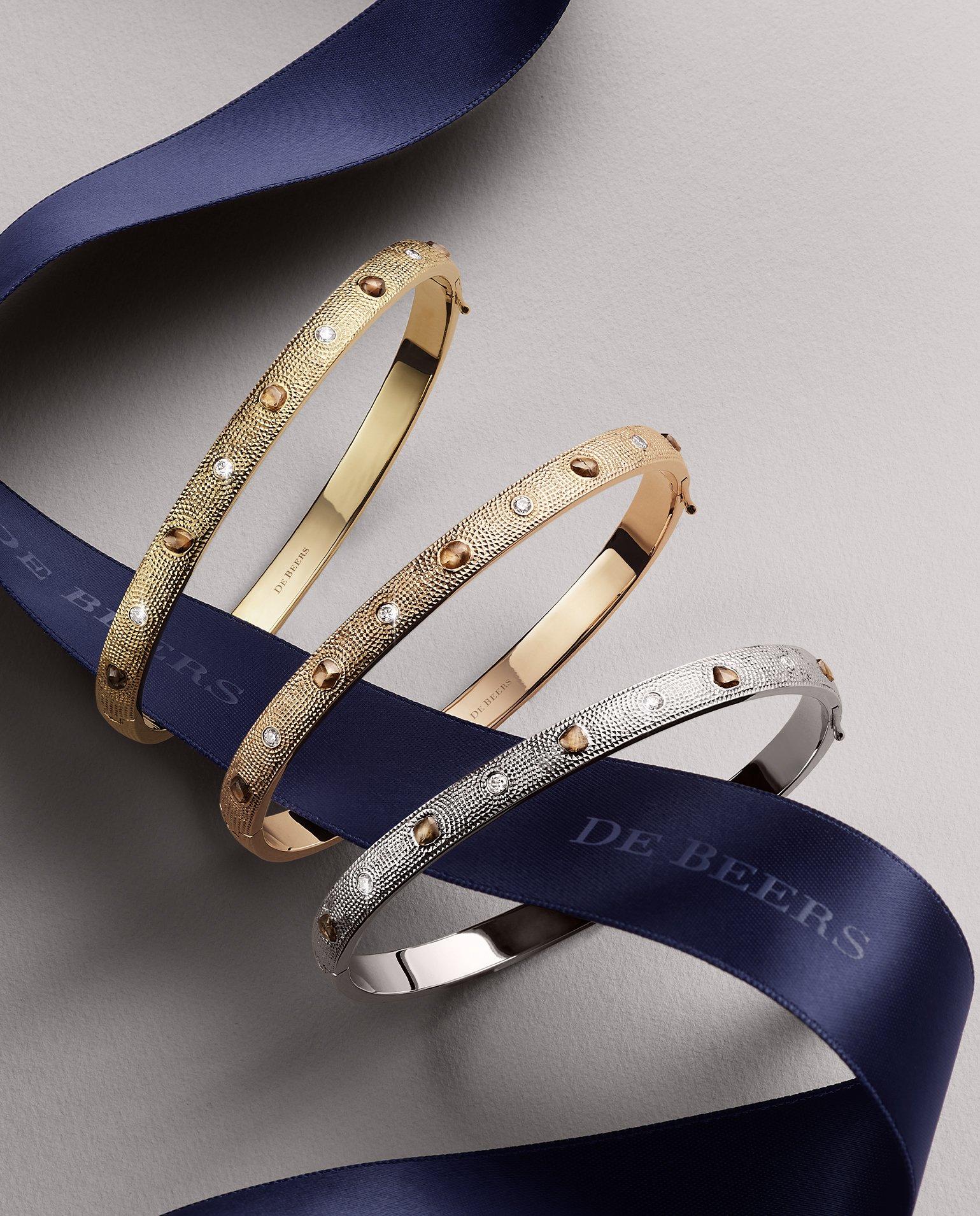 Enchanted Lotus Festive Gift Guide