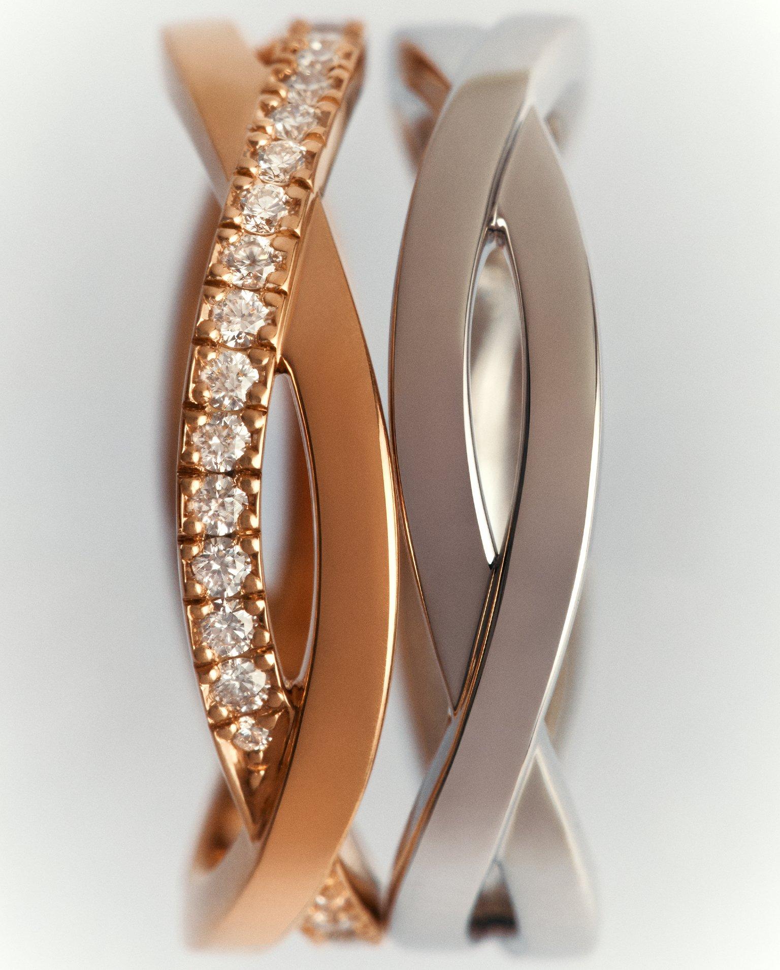 Lotus on model wearing Lotus by DE BEERS jewellery collection