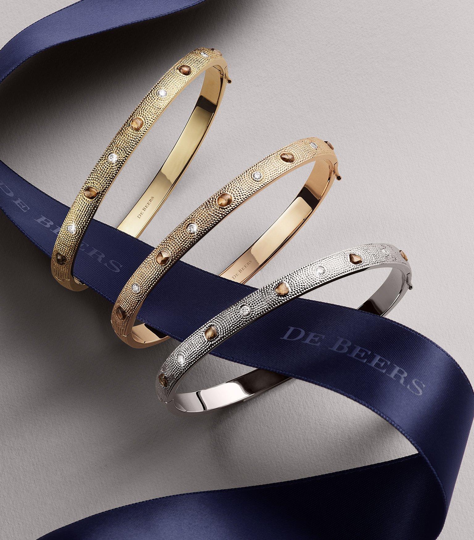 Enchanted Lotus Festive Gift Guide