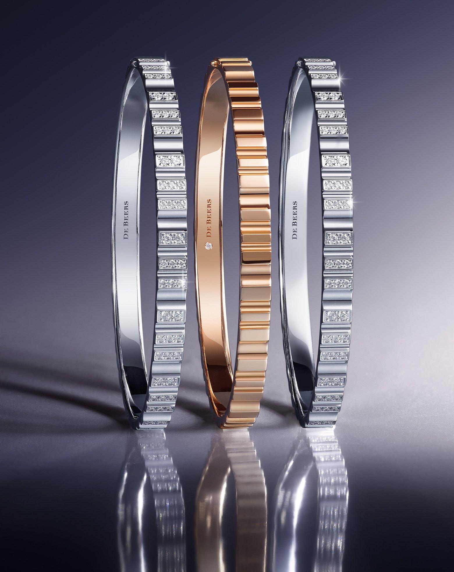 Lotus on model wearing Lotus by DE BEERS jewellery collection