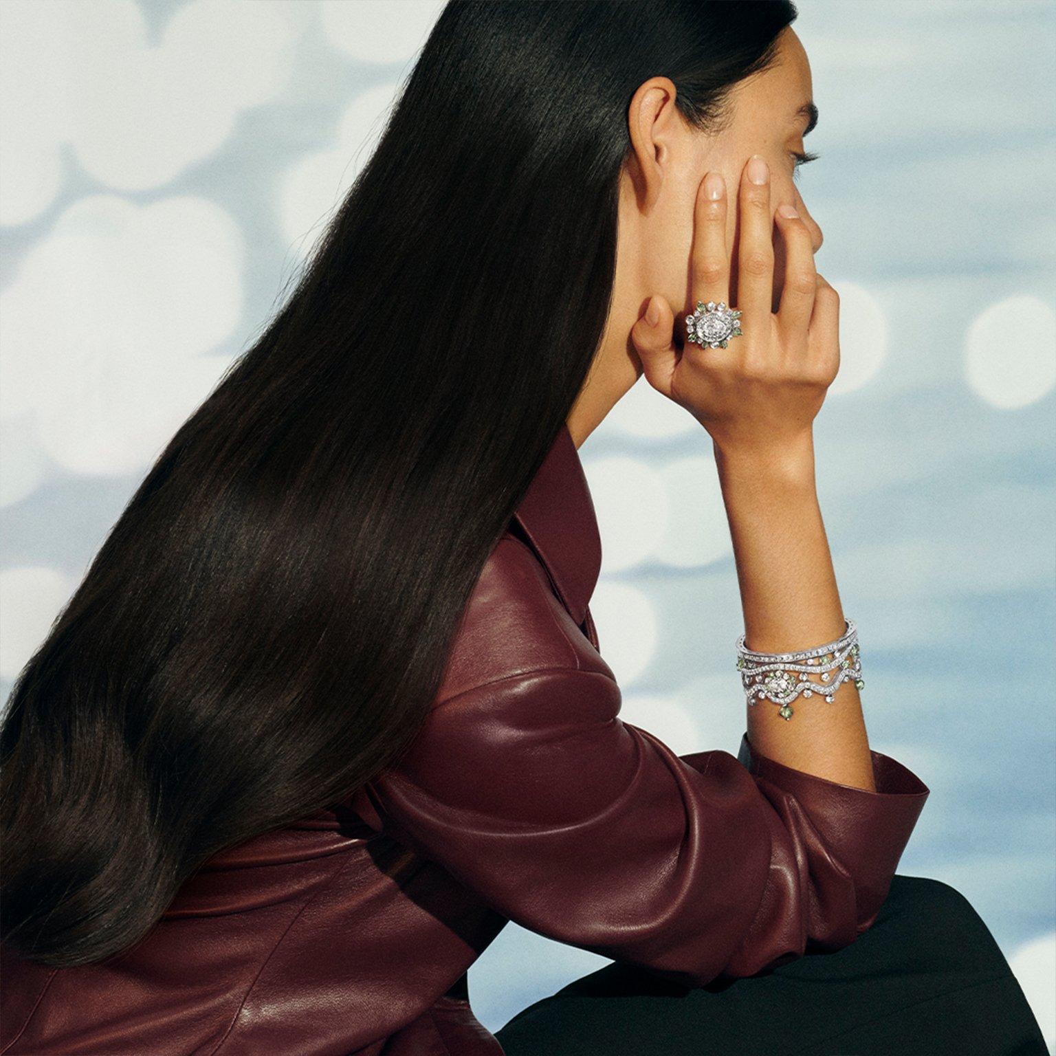 High Jewellery Lotus by DE BEERS