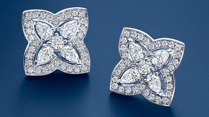 Women's Diamond Rings & Gold Diamond Bands | De Beers US