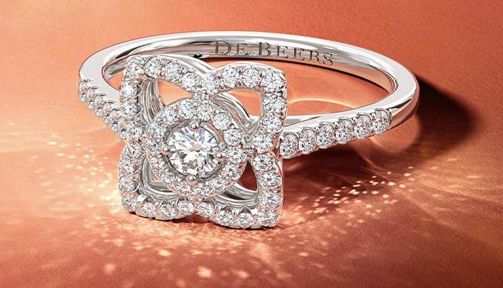 Infinity Full Pave Band in White Gold De Beers UK