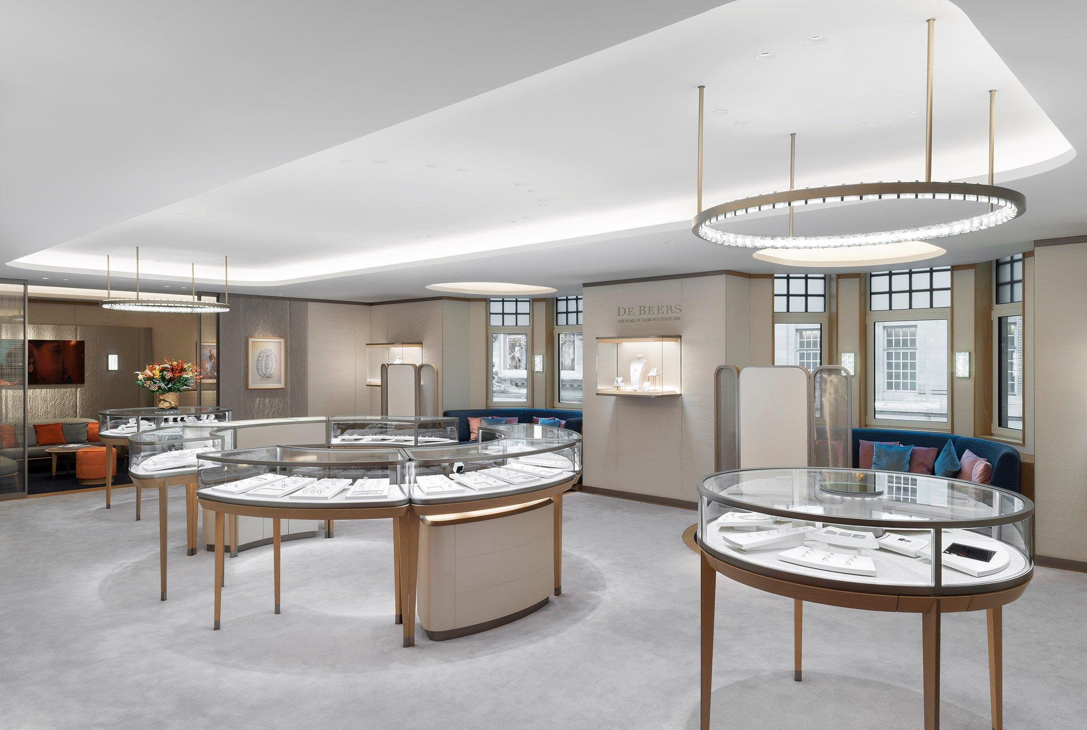 De Beers Jewelers London Harrods Store